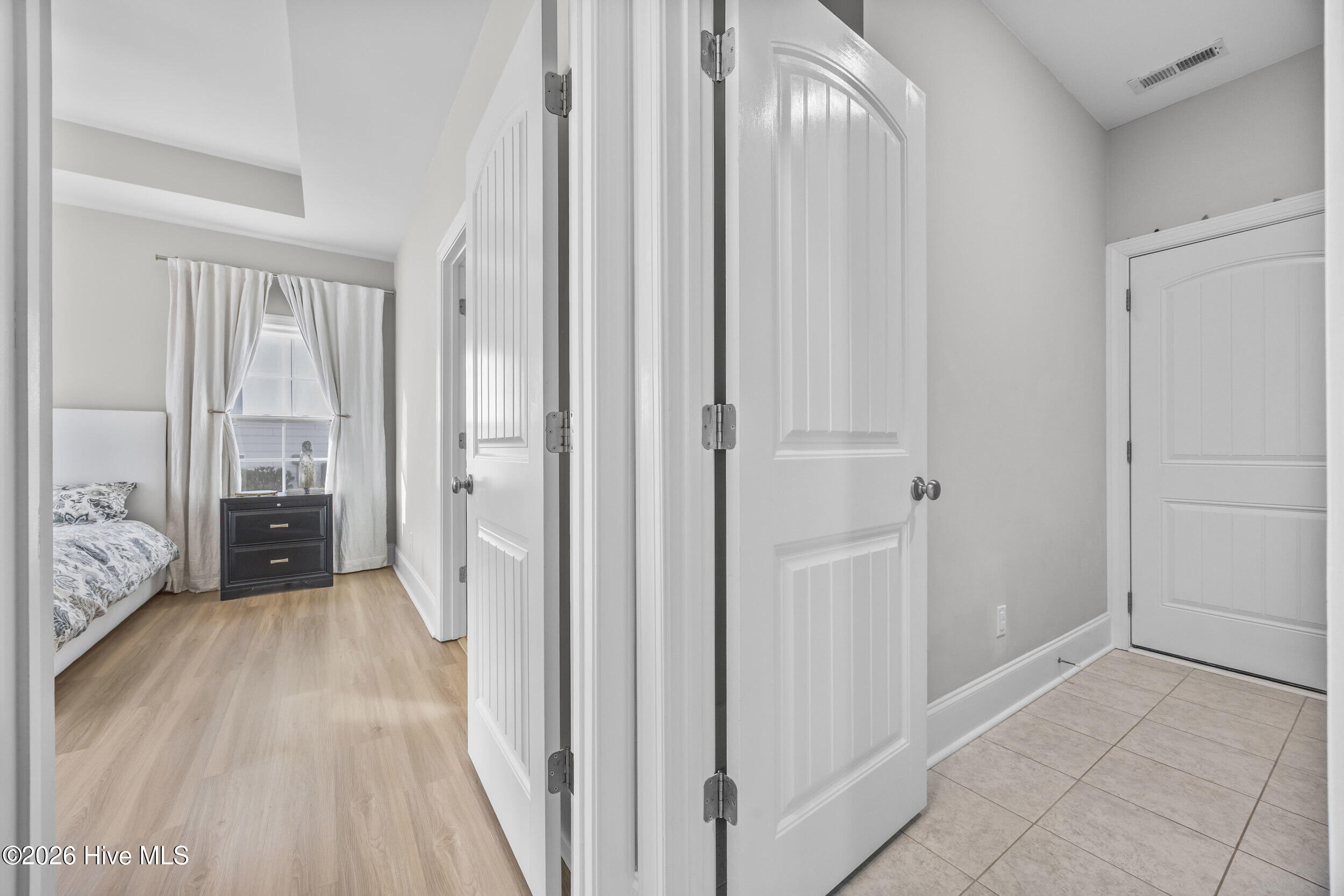 100550953 | Photo 21