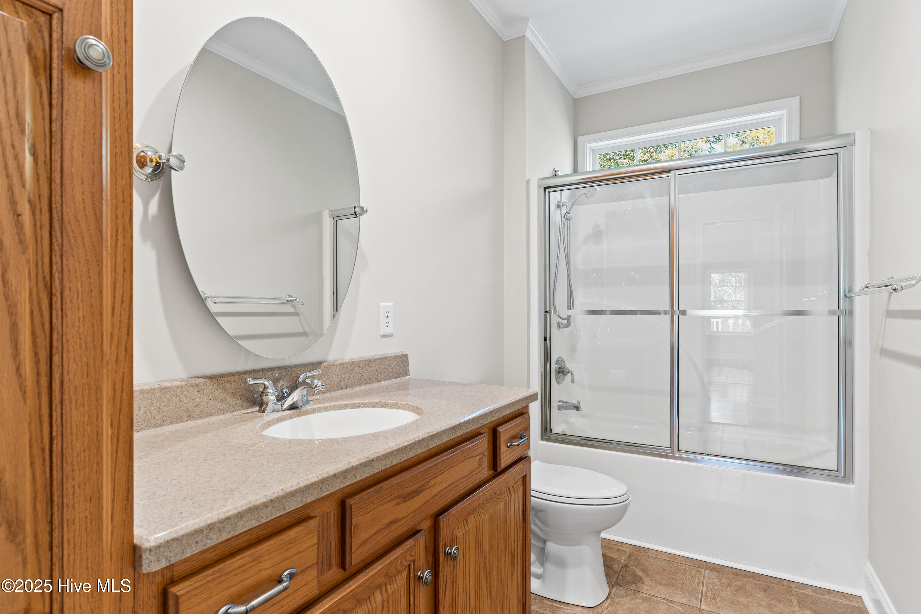 100482741 | Photo 22