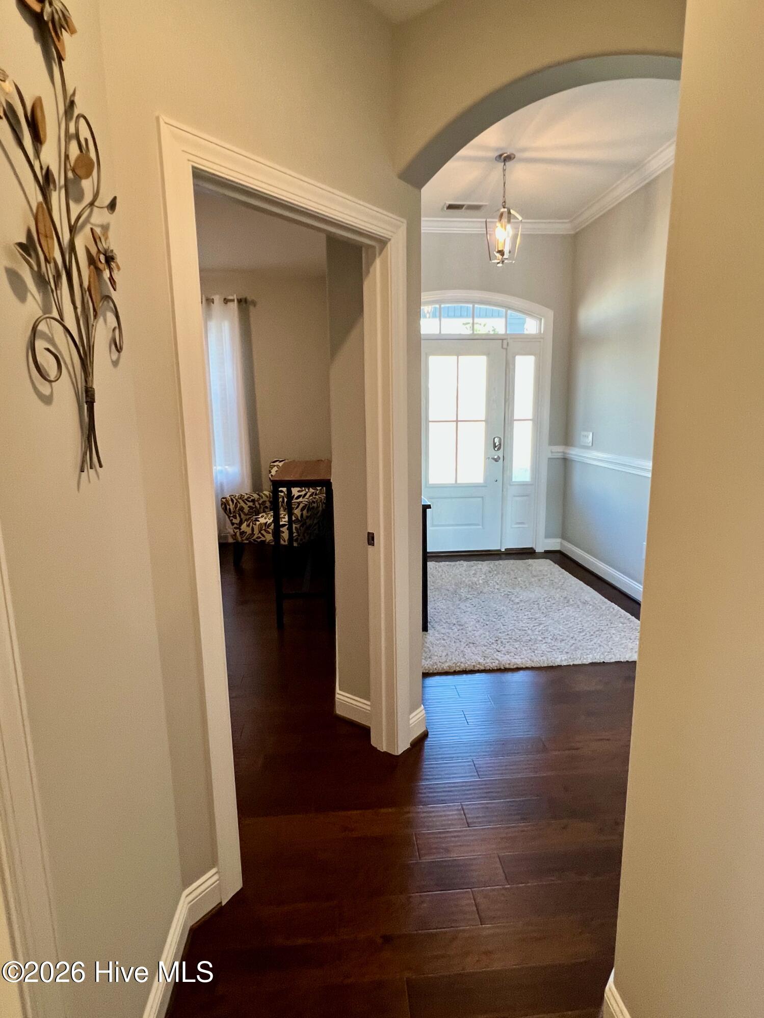 100549571 | Photo 46