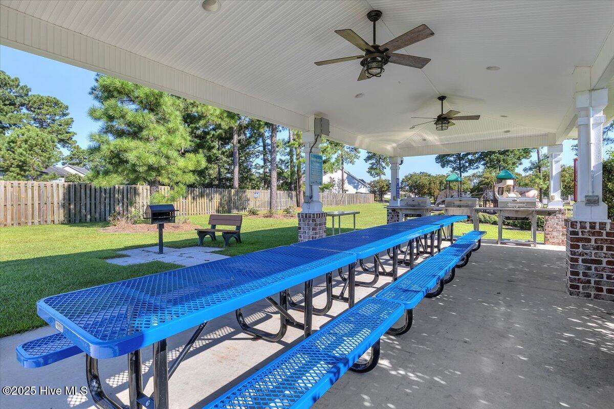 100527924 | Photo 40