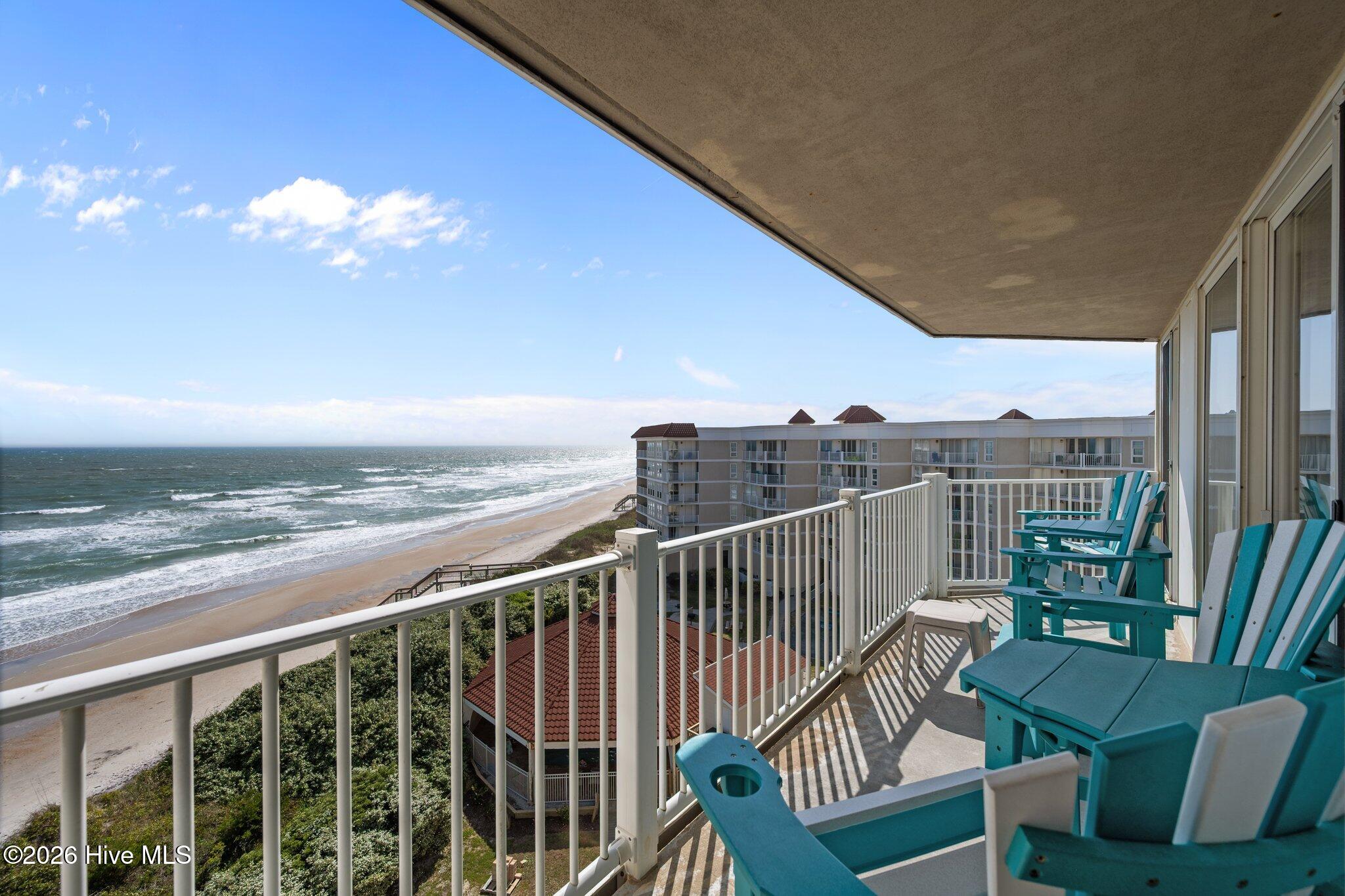 100565152 | Photo 24