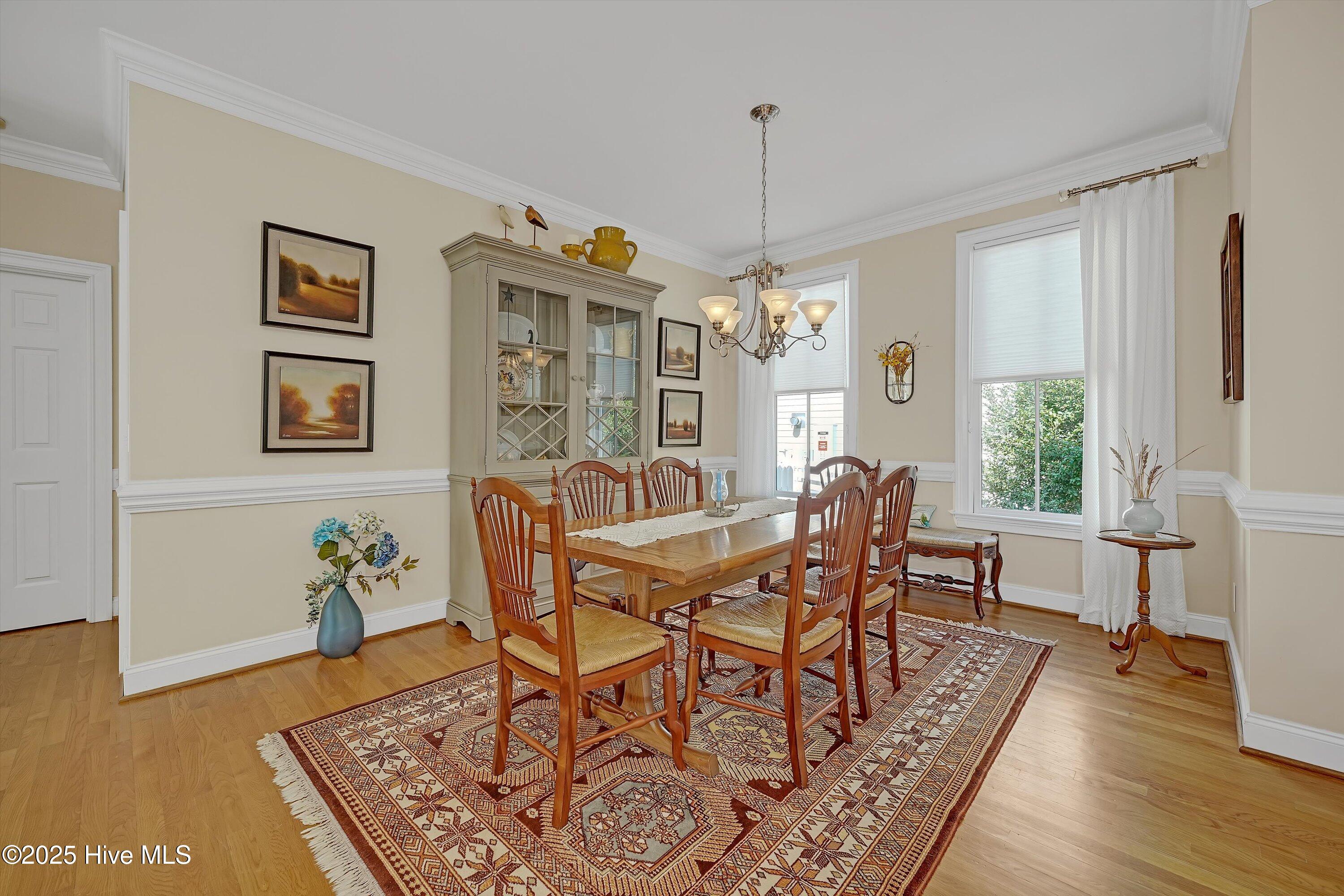 100521438 | Photo 16