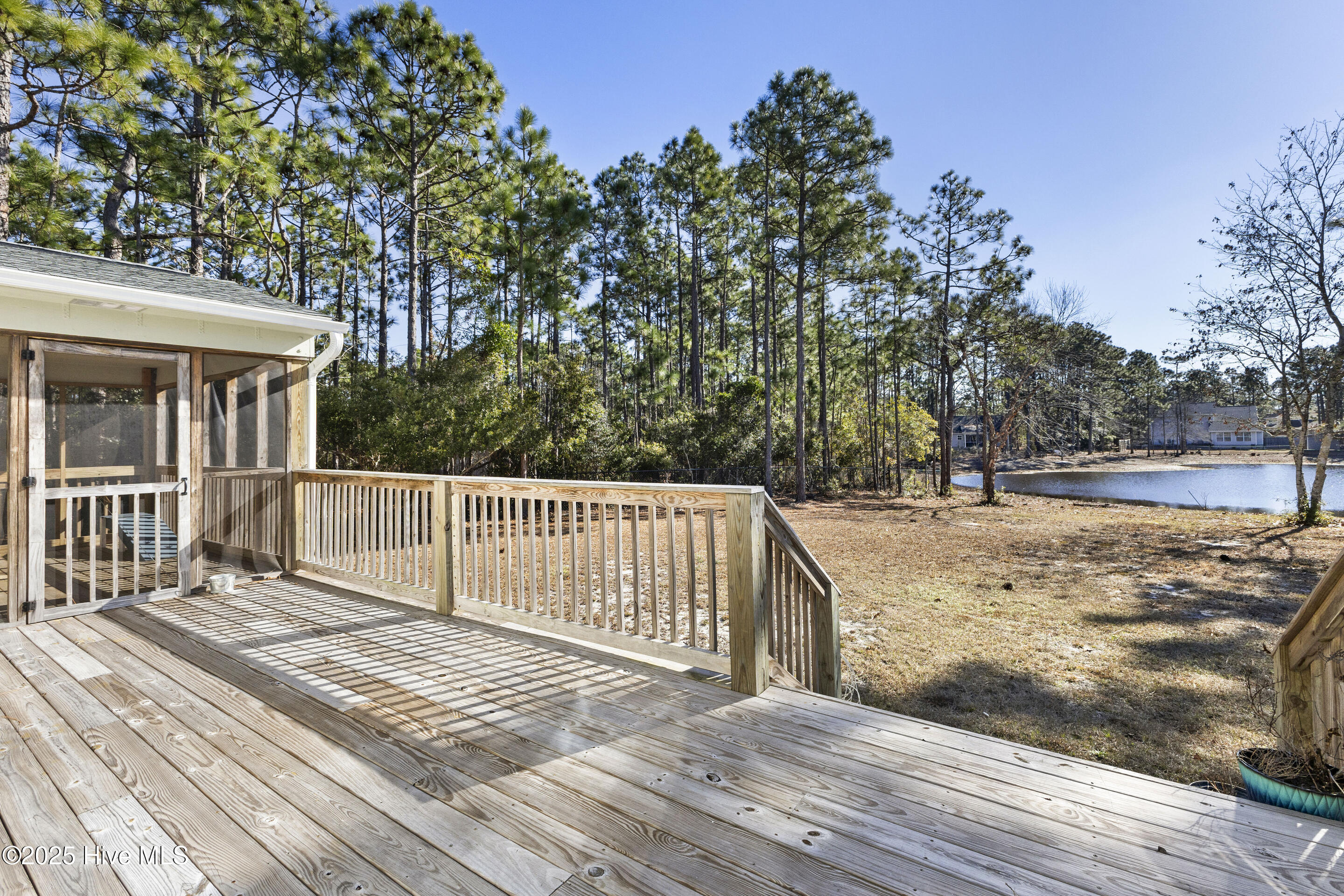 100484039 | Photo 34