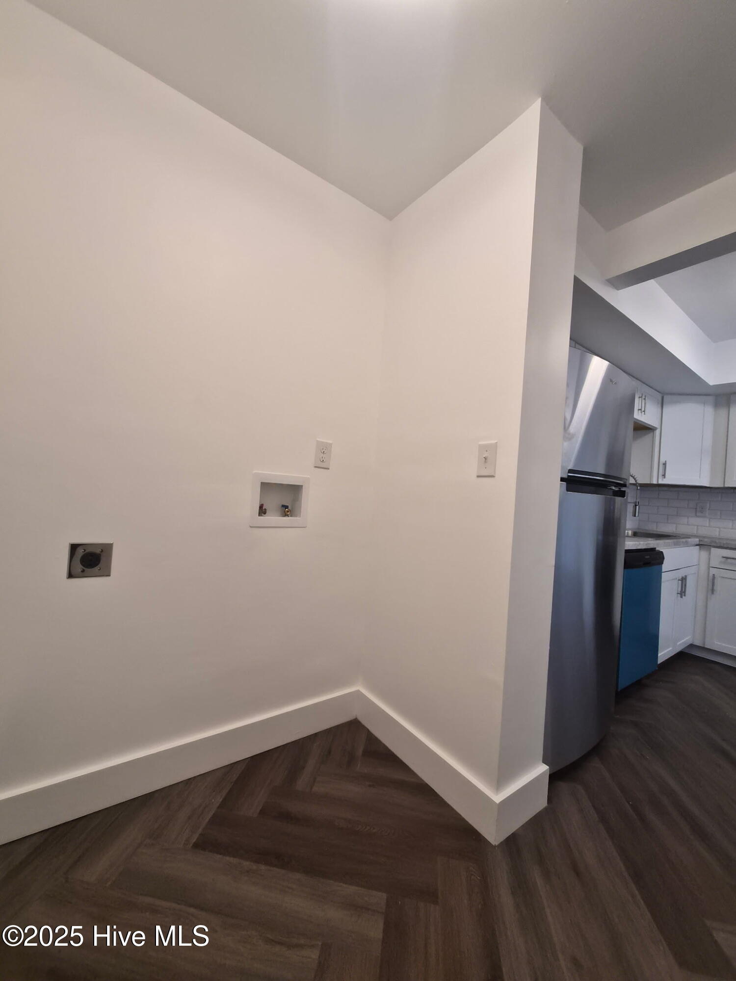 100539723 | Photo 12