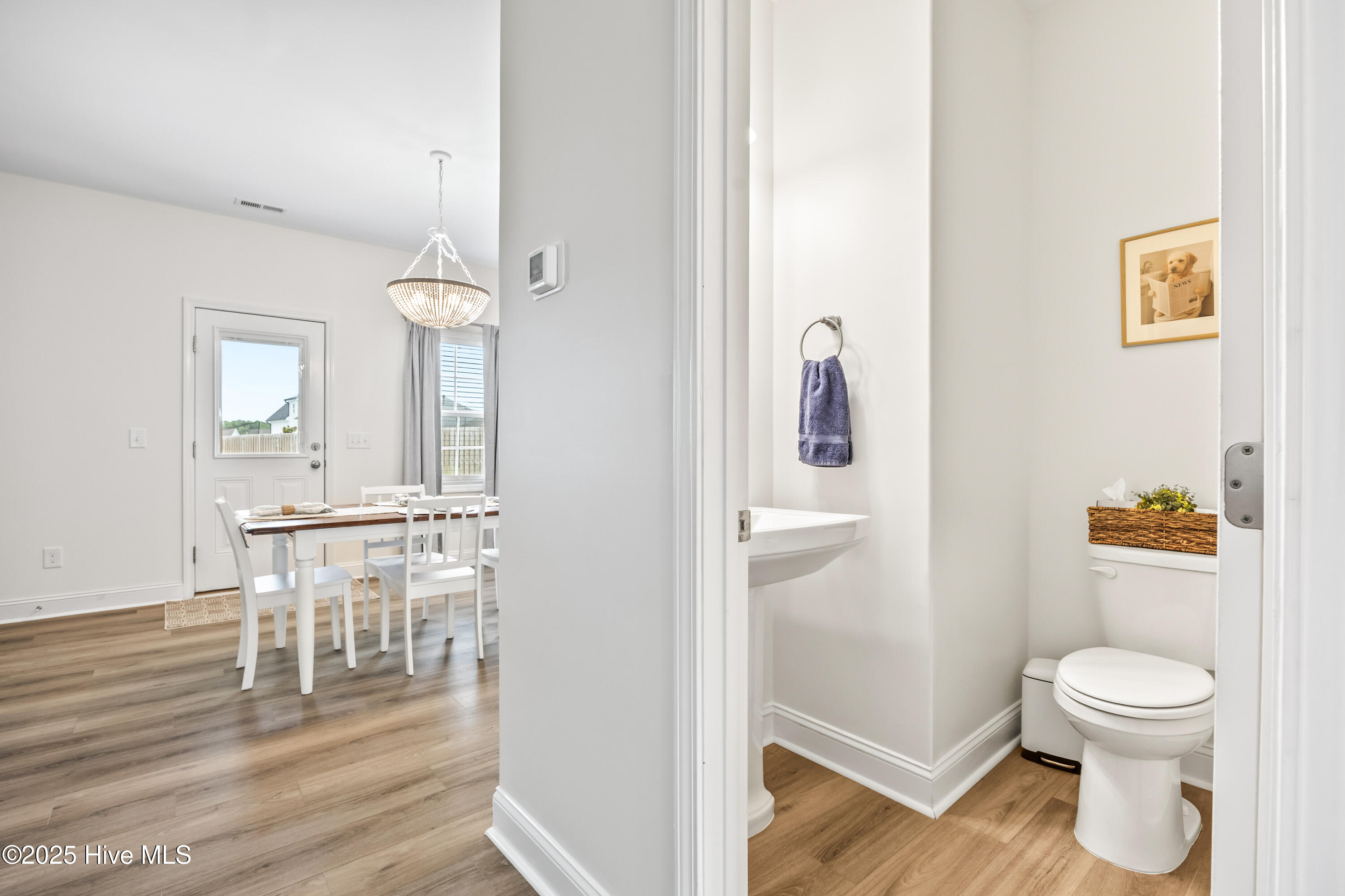 100559714 | Photo 21