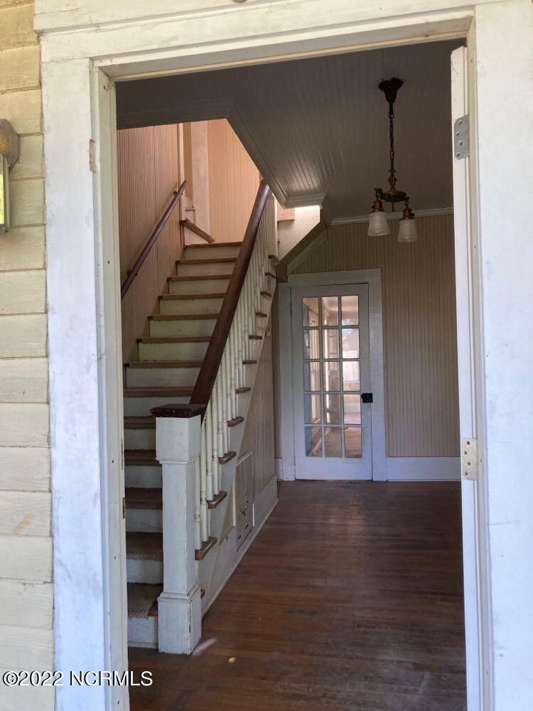 Homes for sale in Maysville, NC | 610 Jenkins Ave, Maysville, NC 28555 | MLS# 100550238