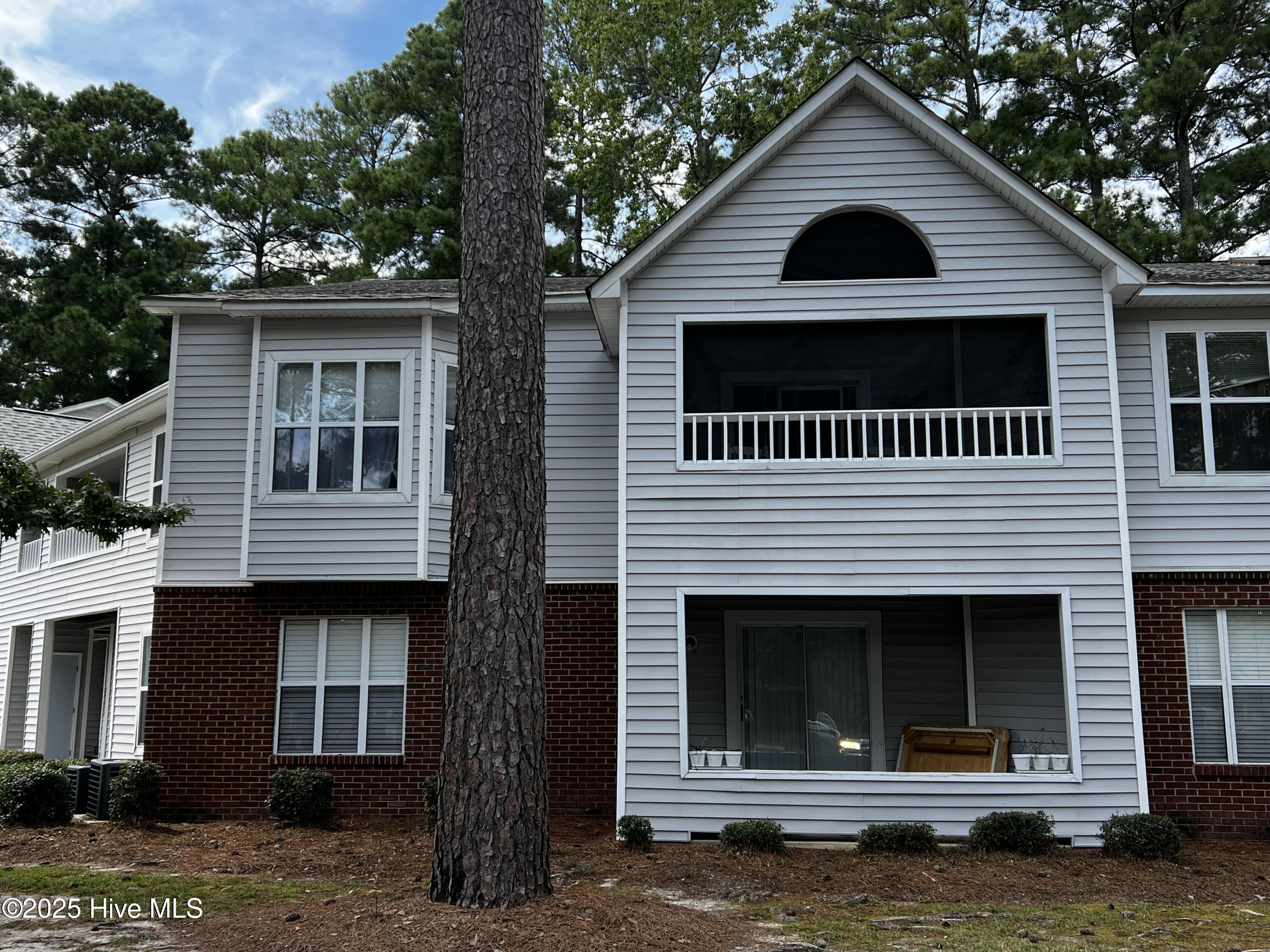 Homes for sale in Greenville, NC | 3302 Mulberry Ln #H, Greenville, NC 27858 | MLS# 100528042