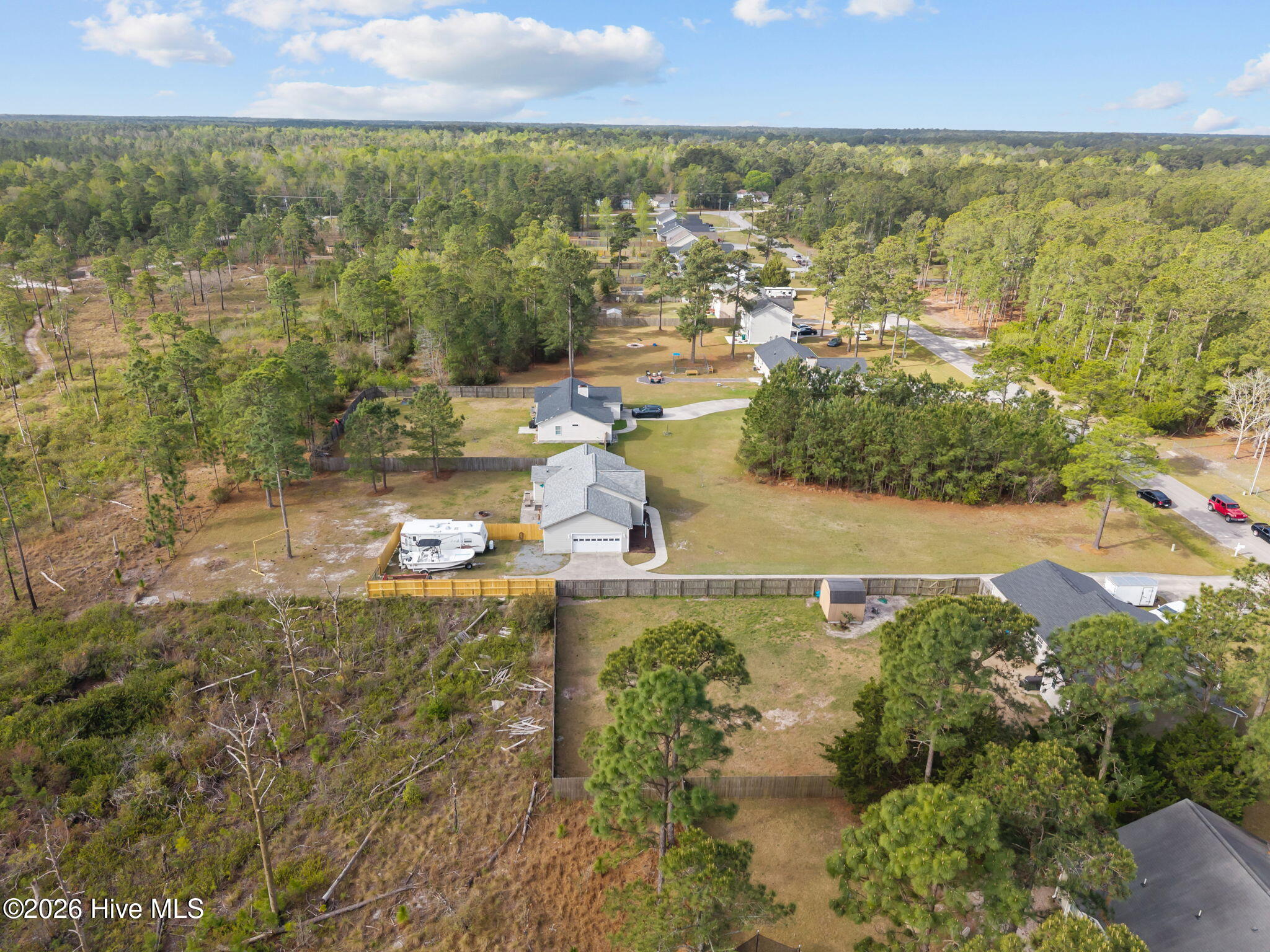 100566784 | Photo 31