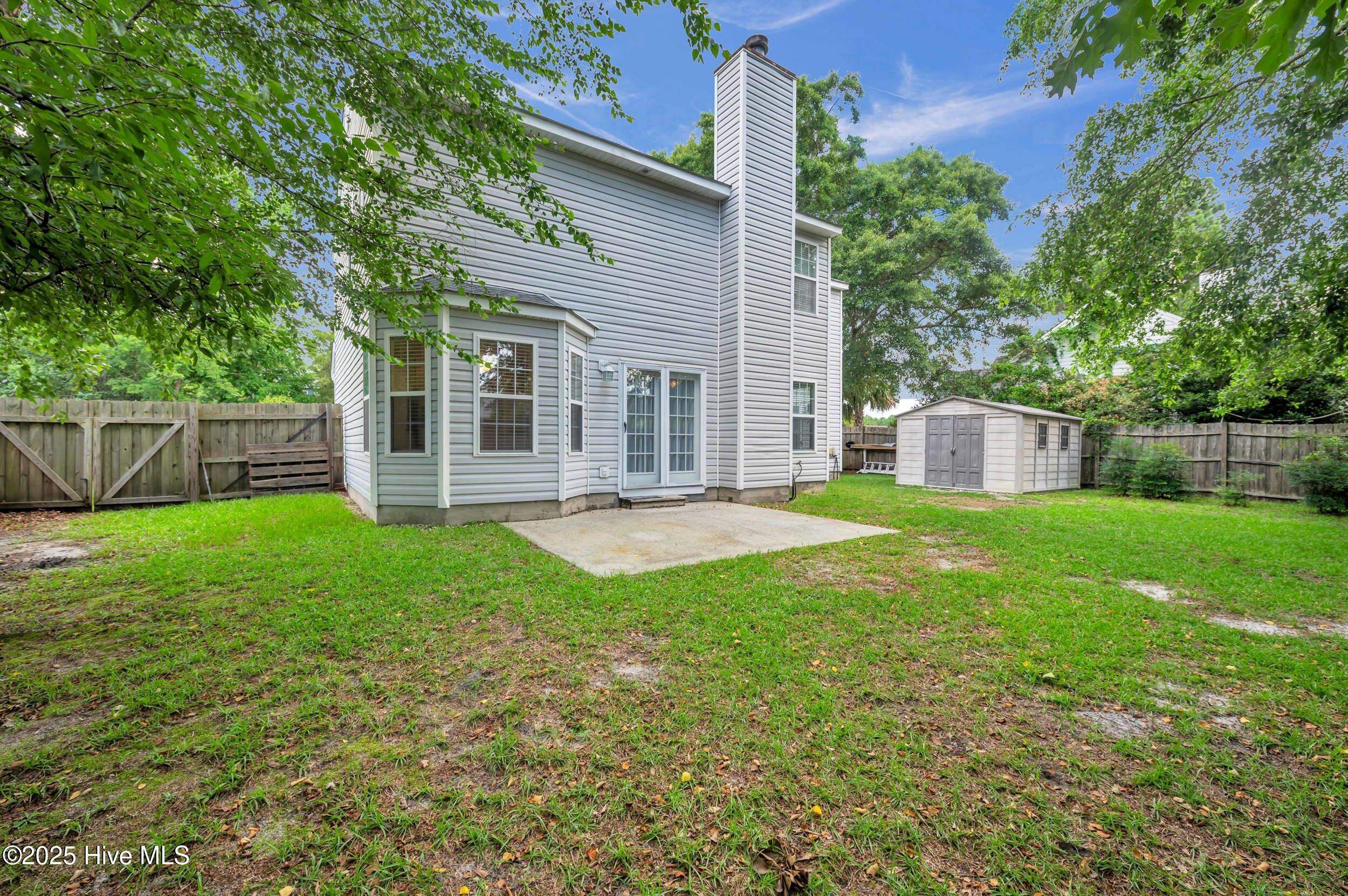 100532277 | Photo 45