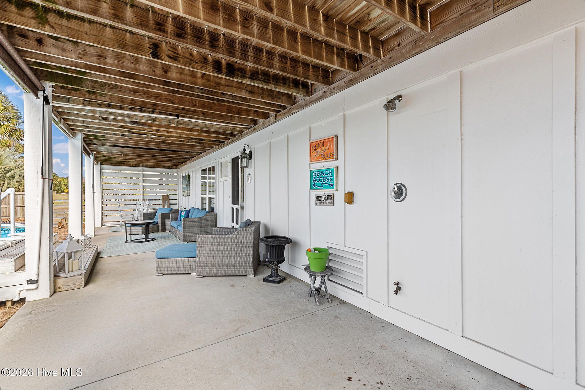 100554340 | Photo 67