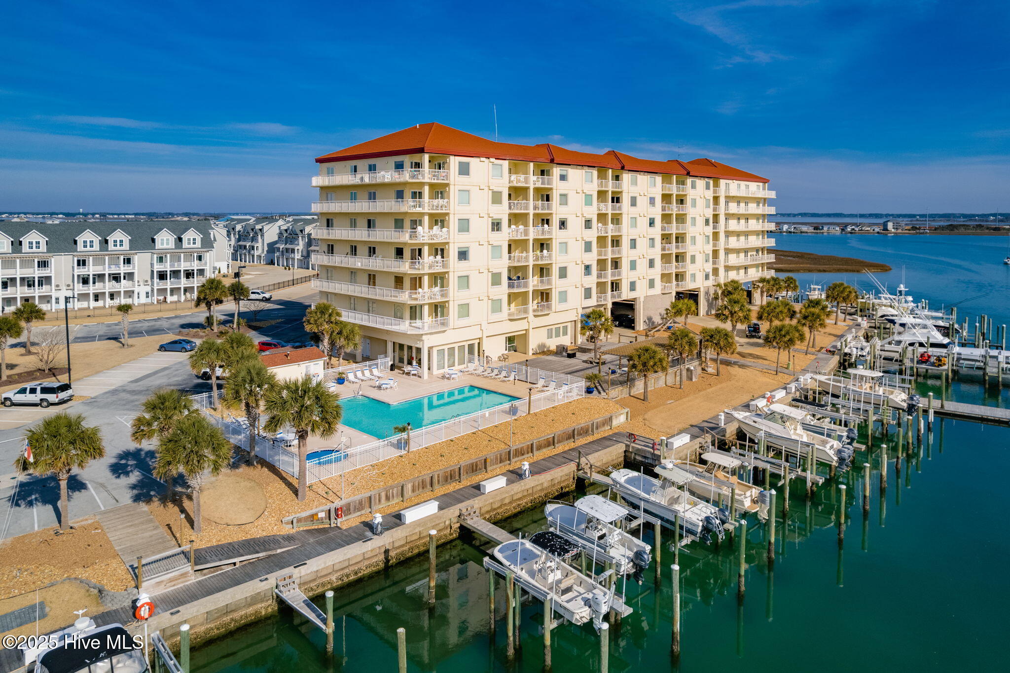 100 Olde Towne Yacht Club Drive 411,Beaufort