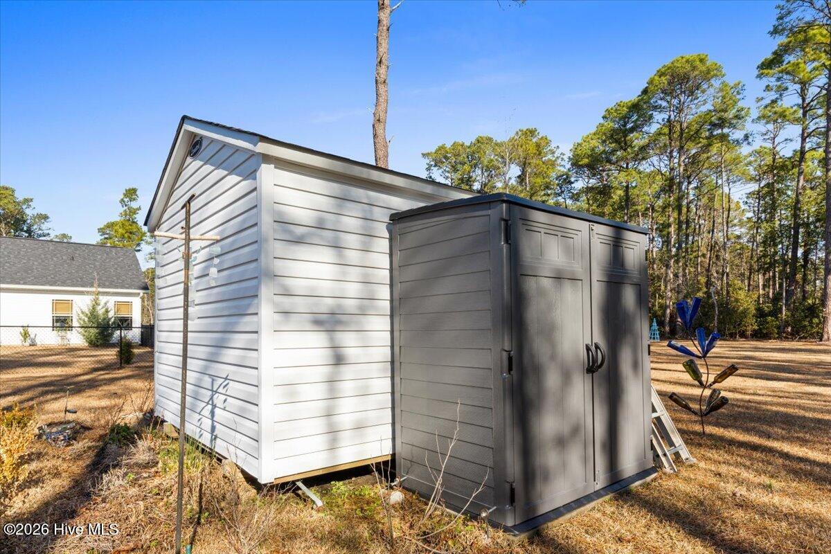 100548136 | Photo 71