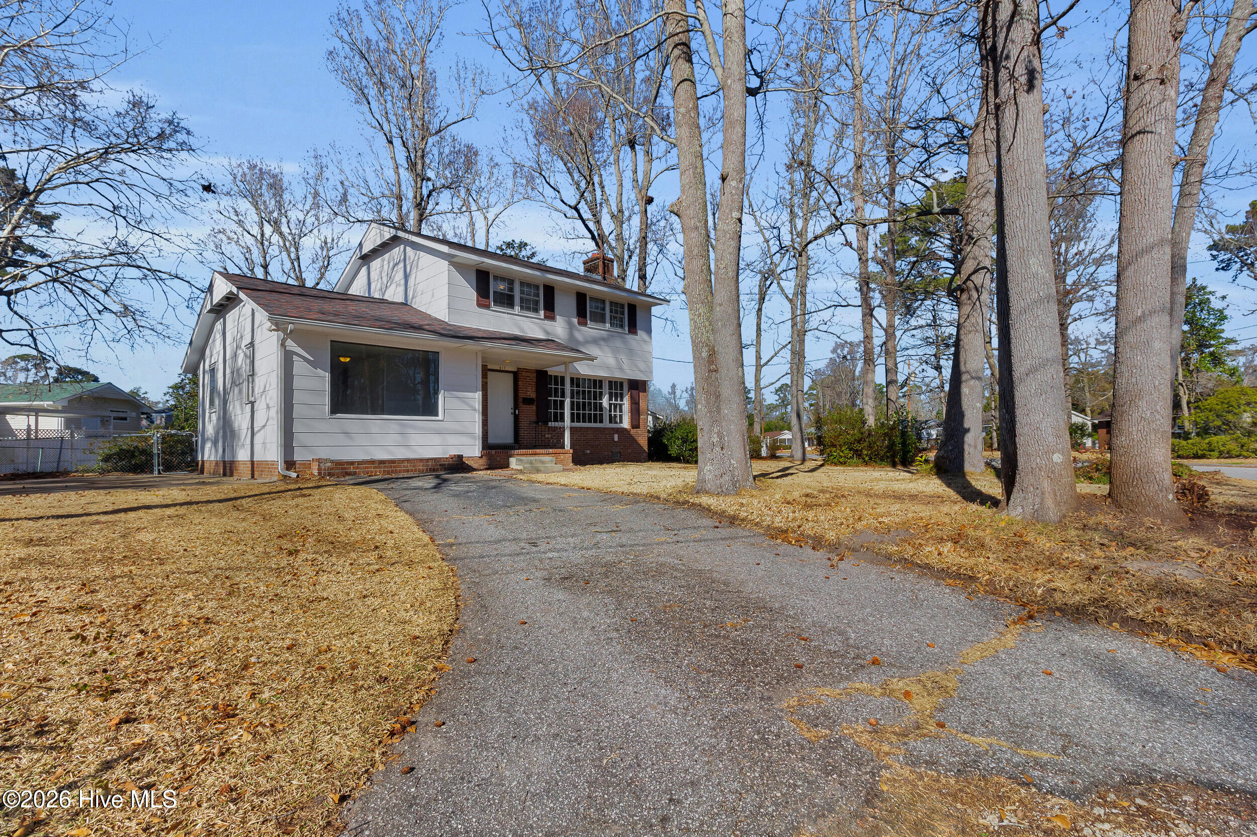 100547330 | Photo 30