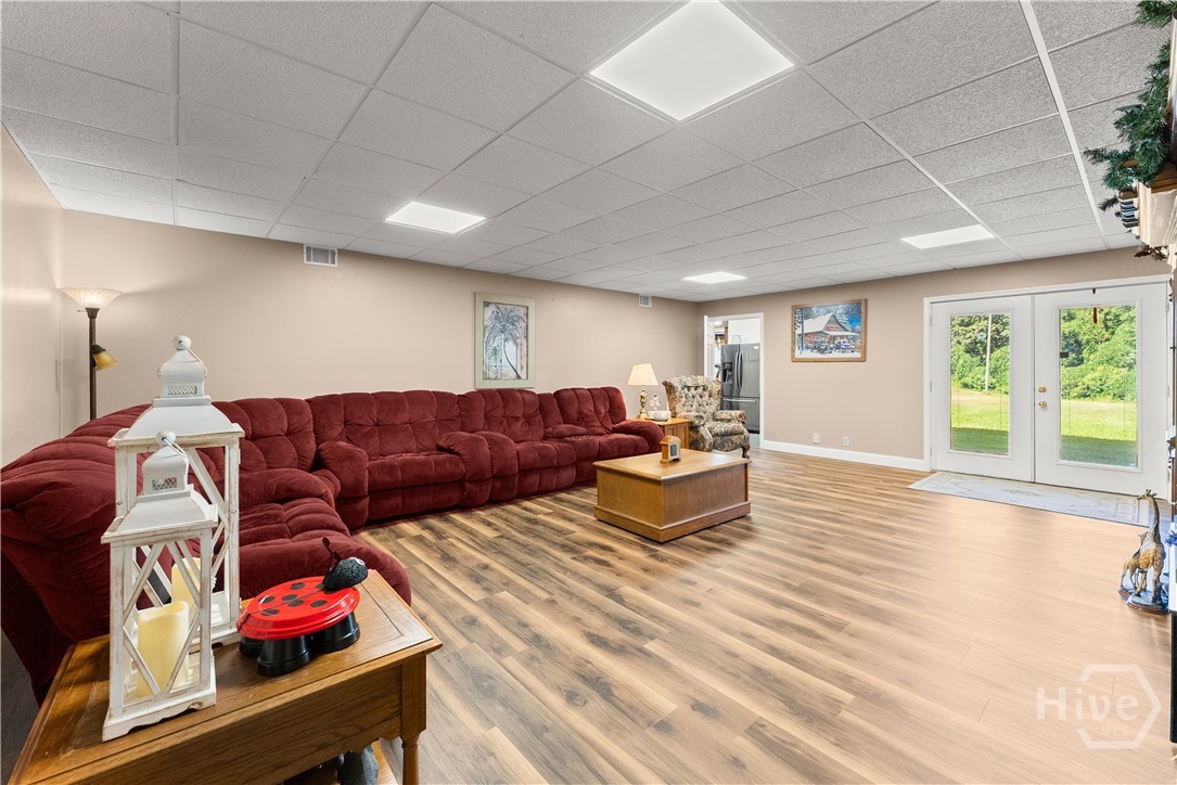 1121 Beacon Light Road