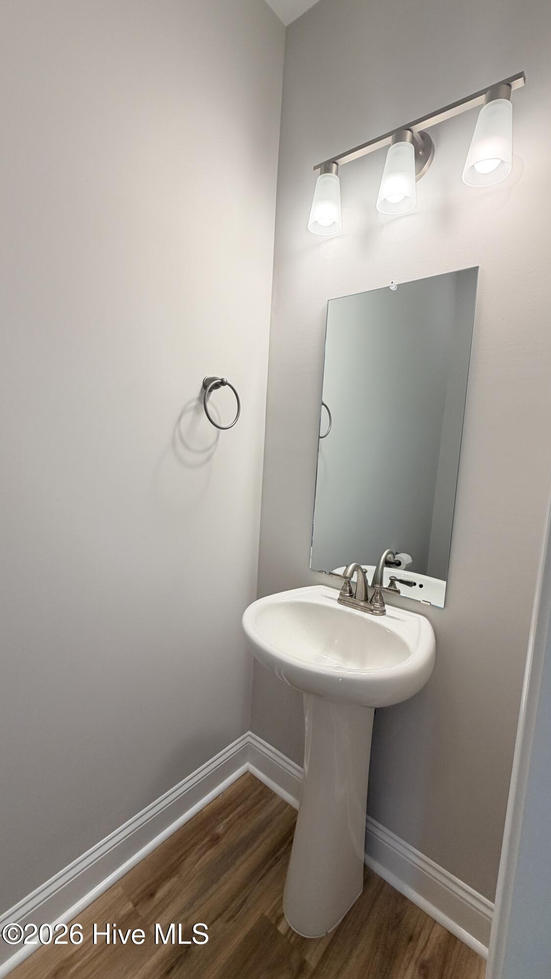 100558167 | Photo 19