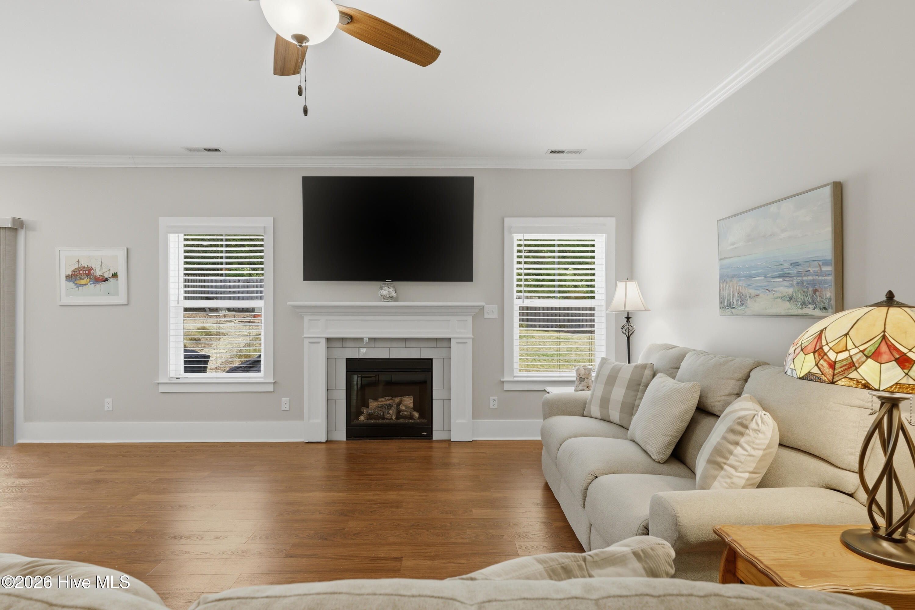 100569472 | Photo 17