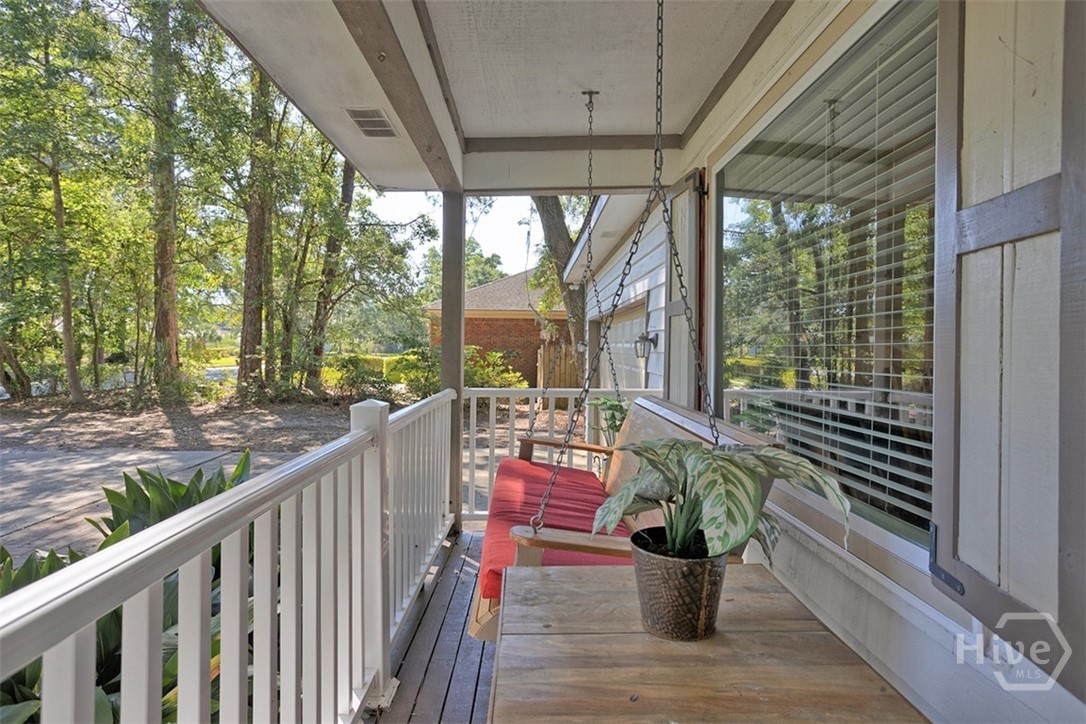 FRONT PORCH LIVING