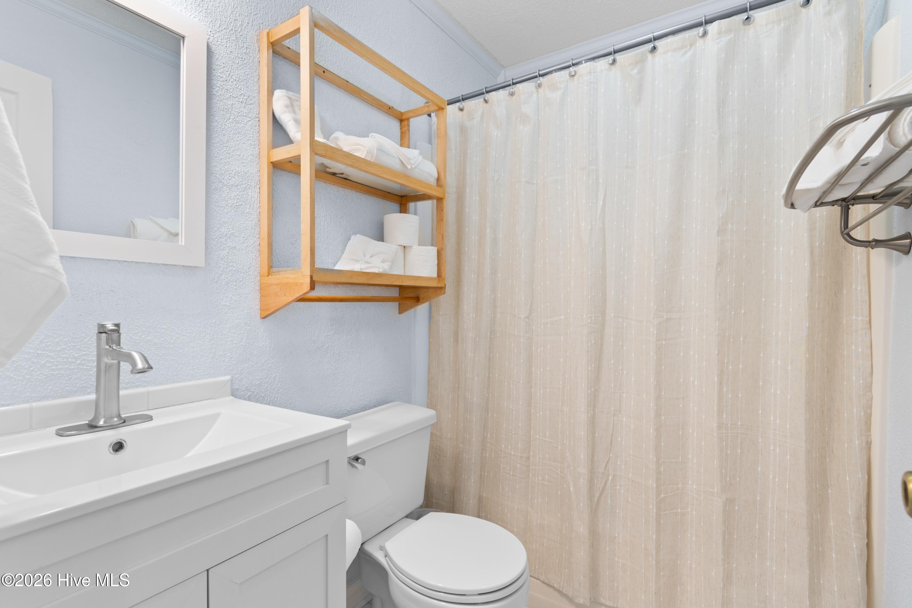 100554890 | Photo 34