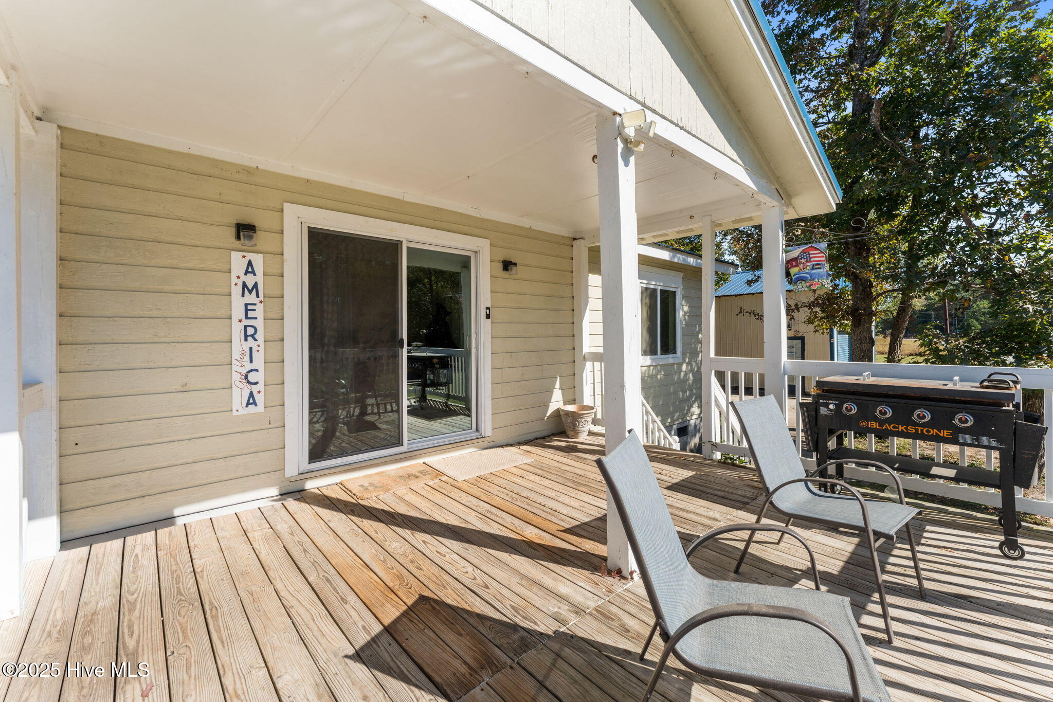 100534083 | Photo 20