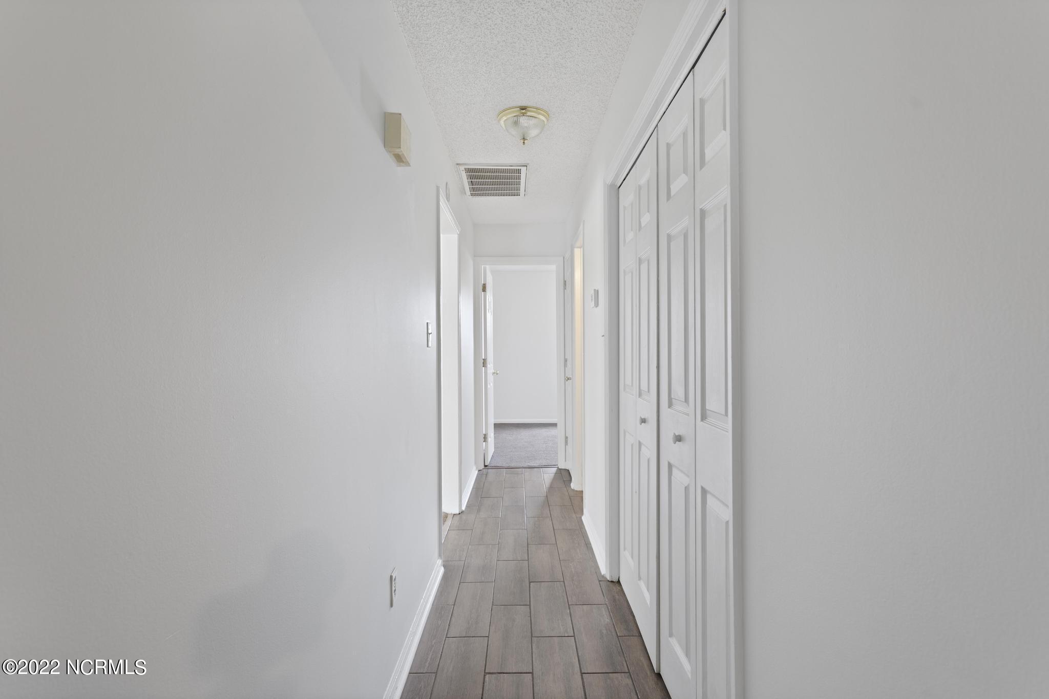 100550644 | Photo 22