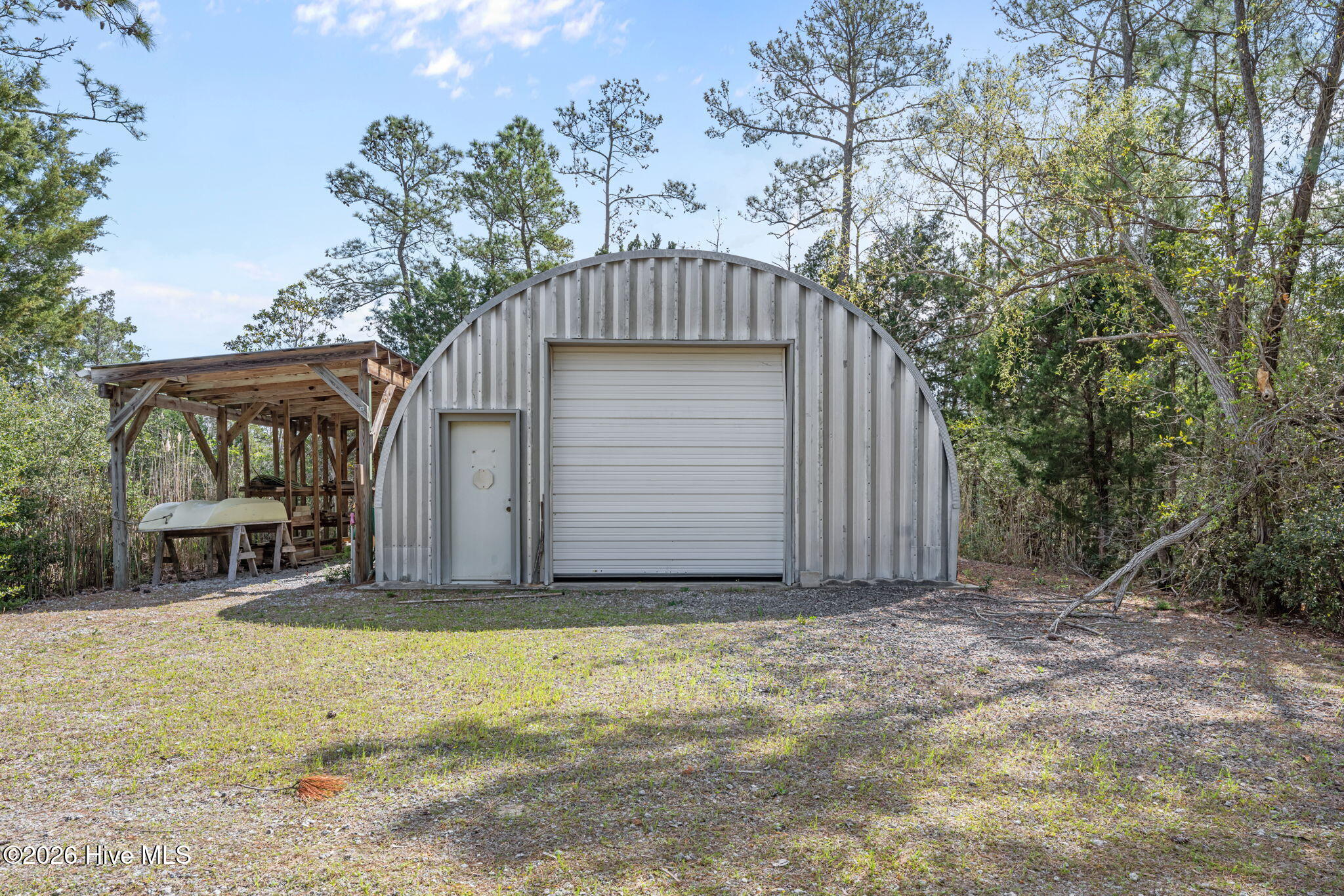7569 Florence Road,Merritt