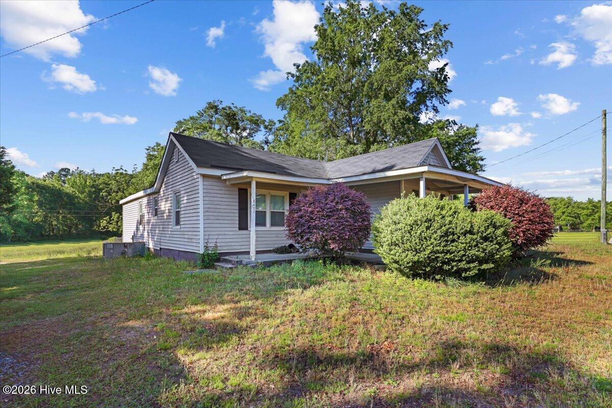 03-847 Old Grantham Rd-3