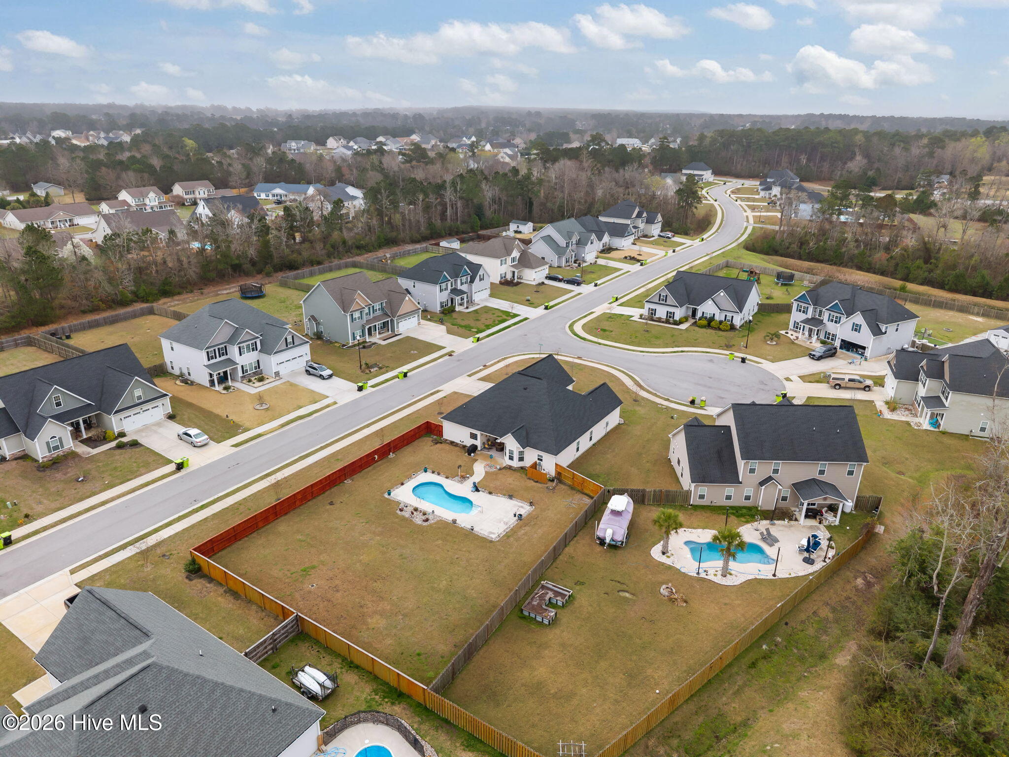 100560055 | Photo 44