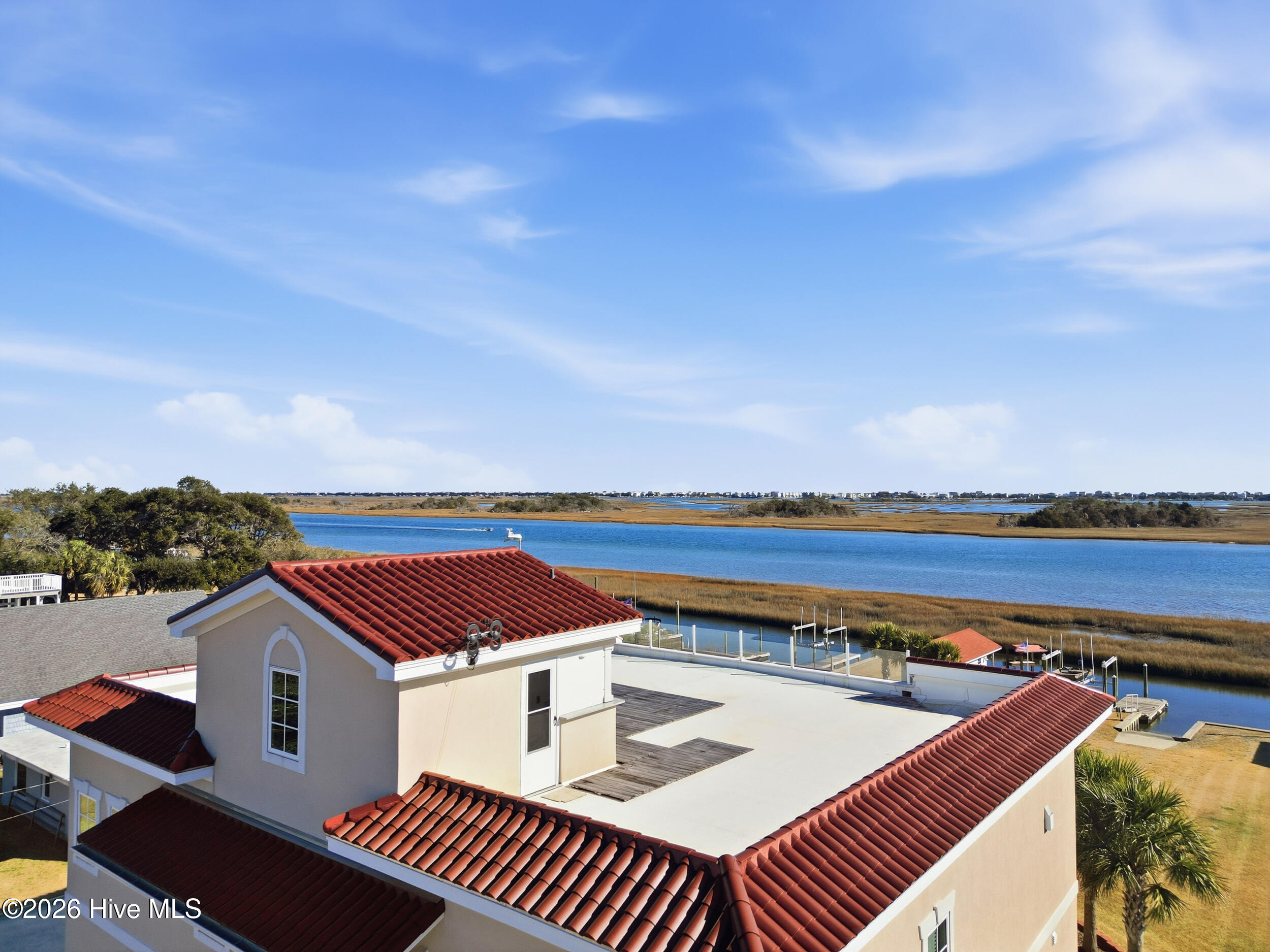 100549551 | Photo 64