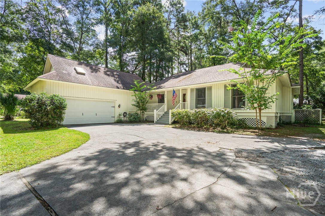 5th image of 214 Montauk Ln, Richmond Hill, GA 31324 | MLS# SA362240