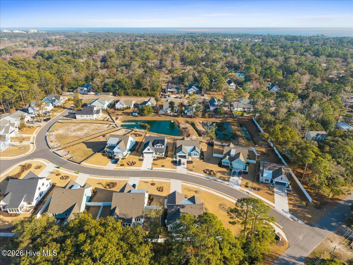 100547880 | Photo 53