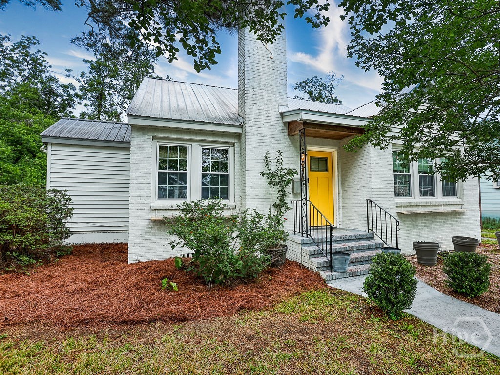 Homes for sale in Savannah, GA | 1216 E 40th St, Savannah, GA 31404 | MLS# SA354213