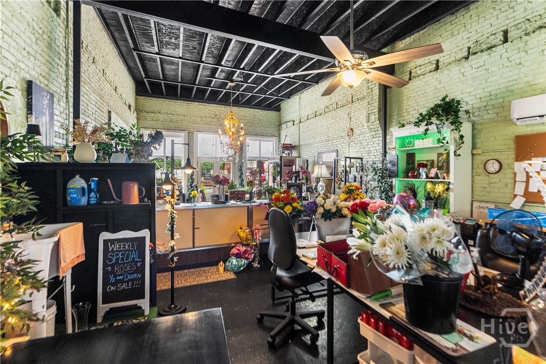 Flower Retail Shop