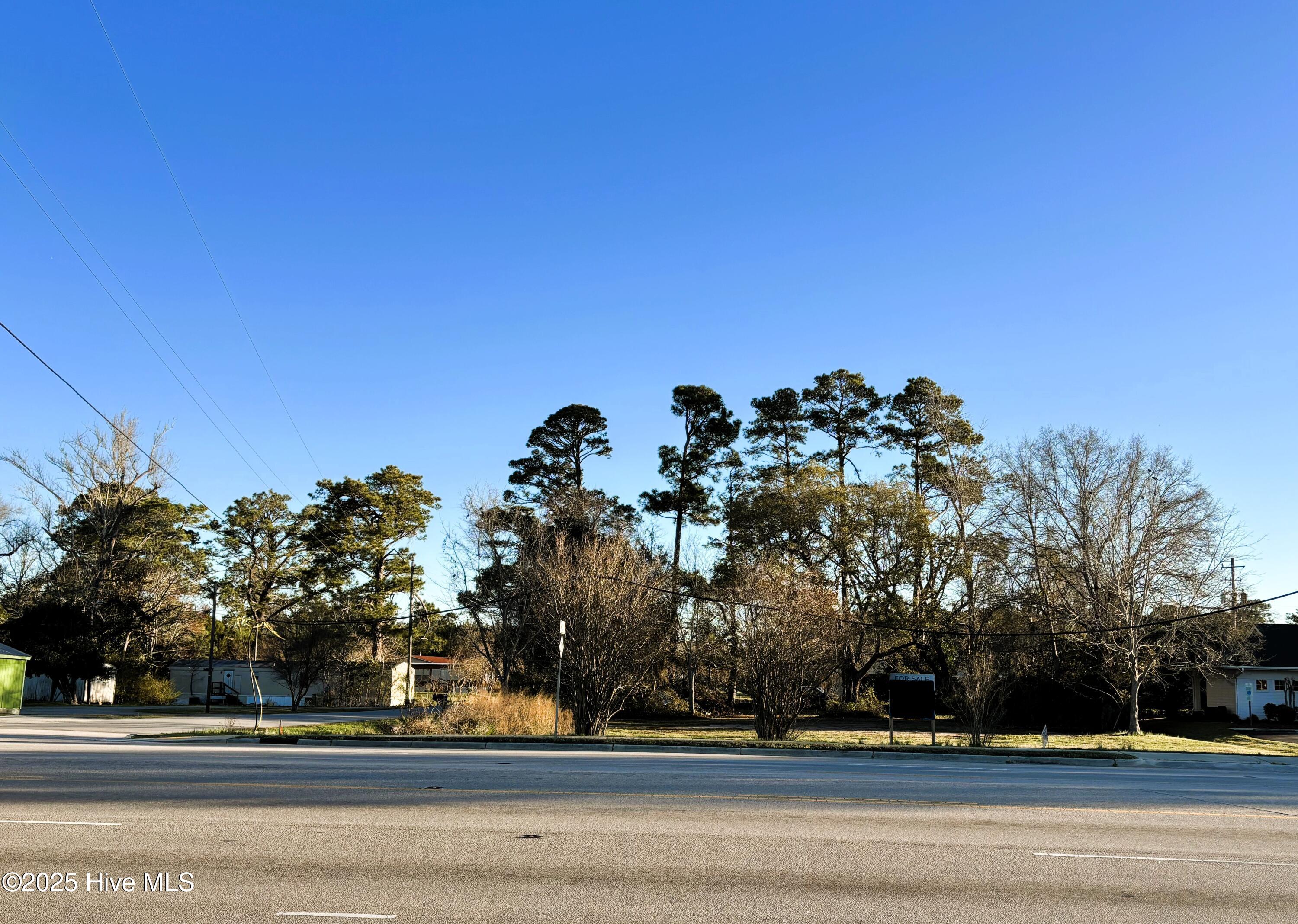 100 Leslie Lane, Swansboro, NC, 28584