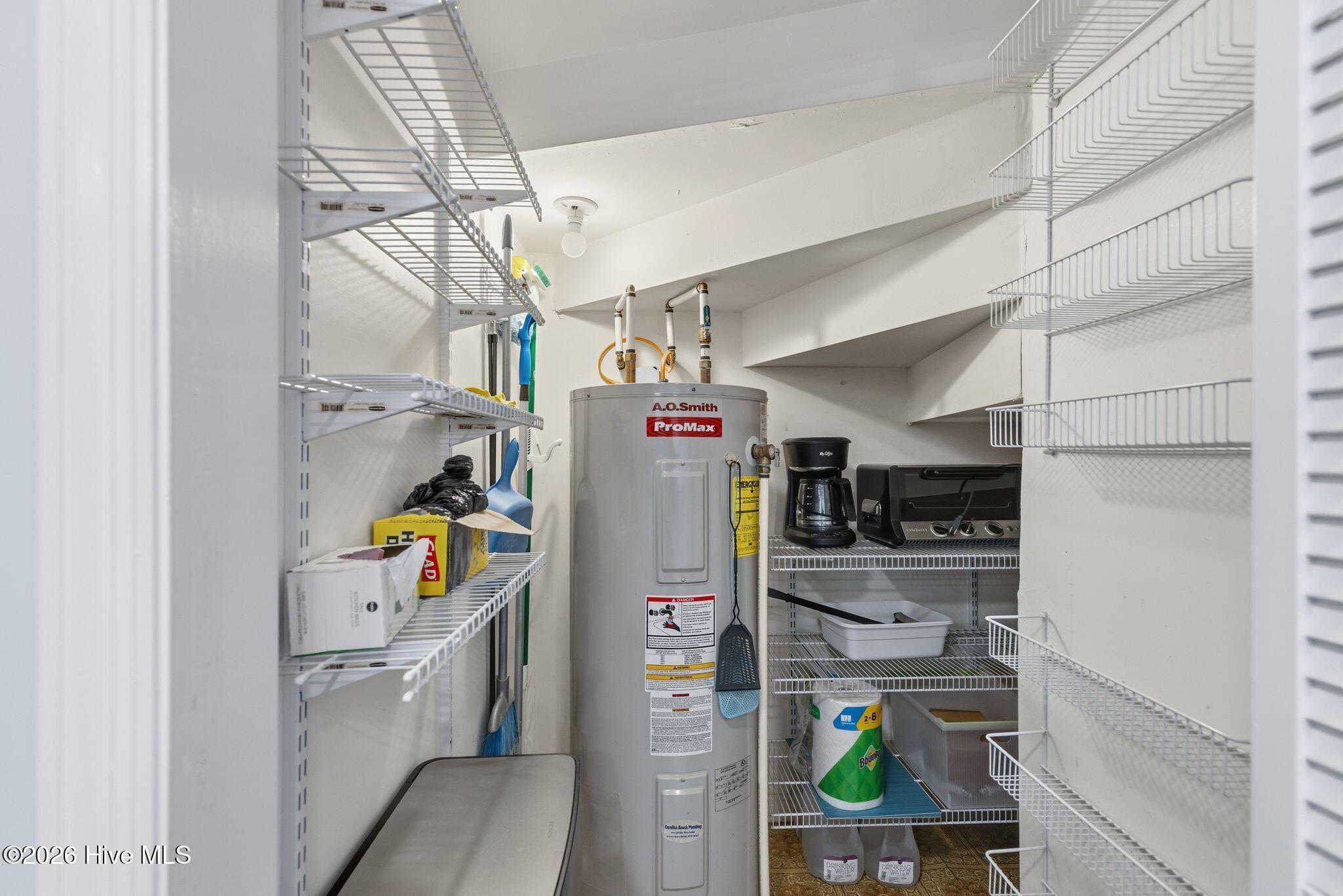 100553175 | Photo 22