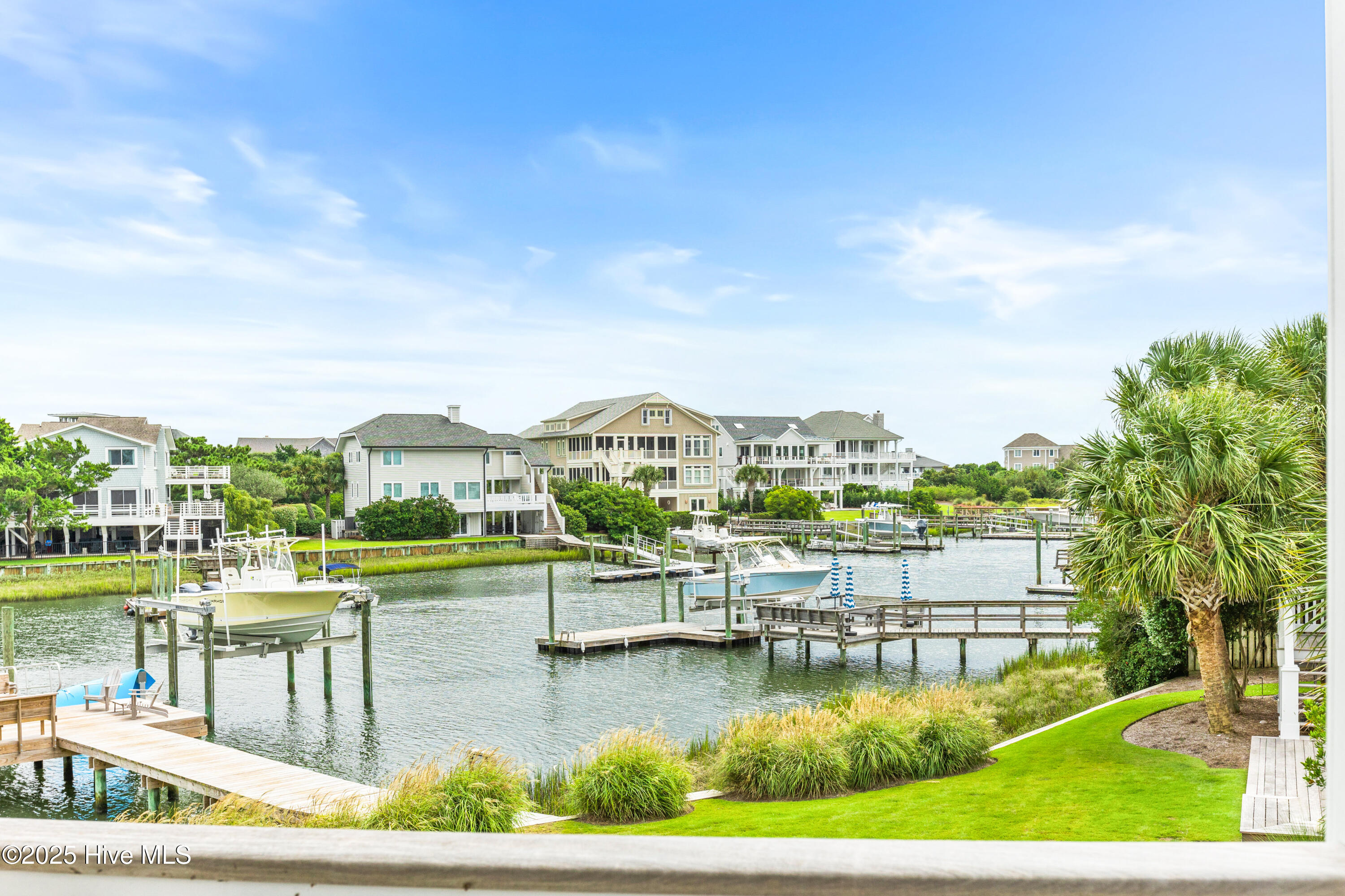 100531006 | Photo 47