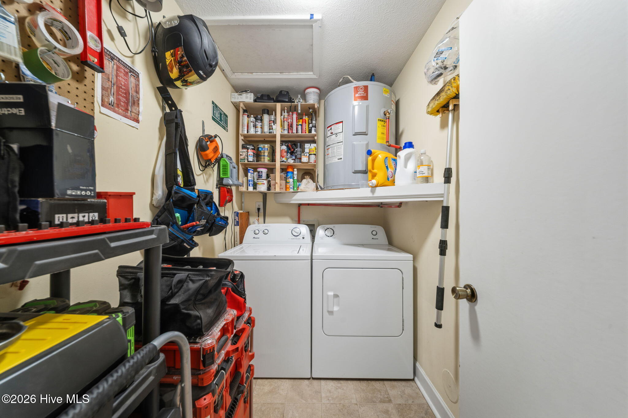 100560647 | Photo 21