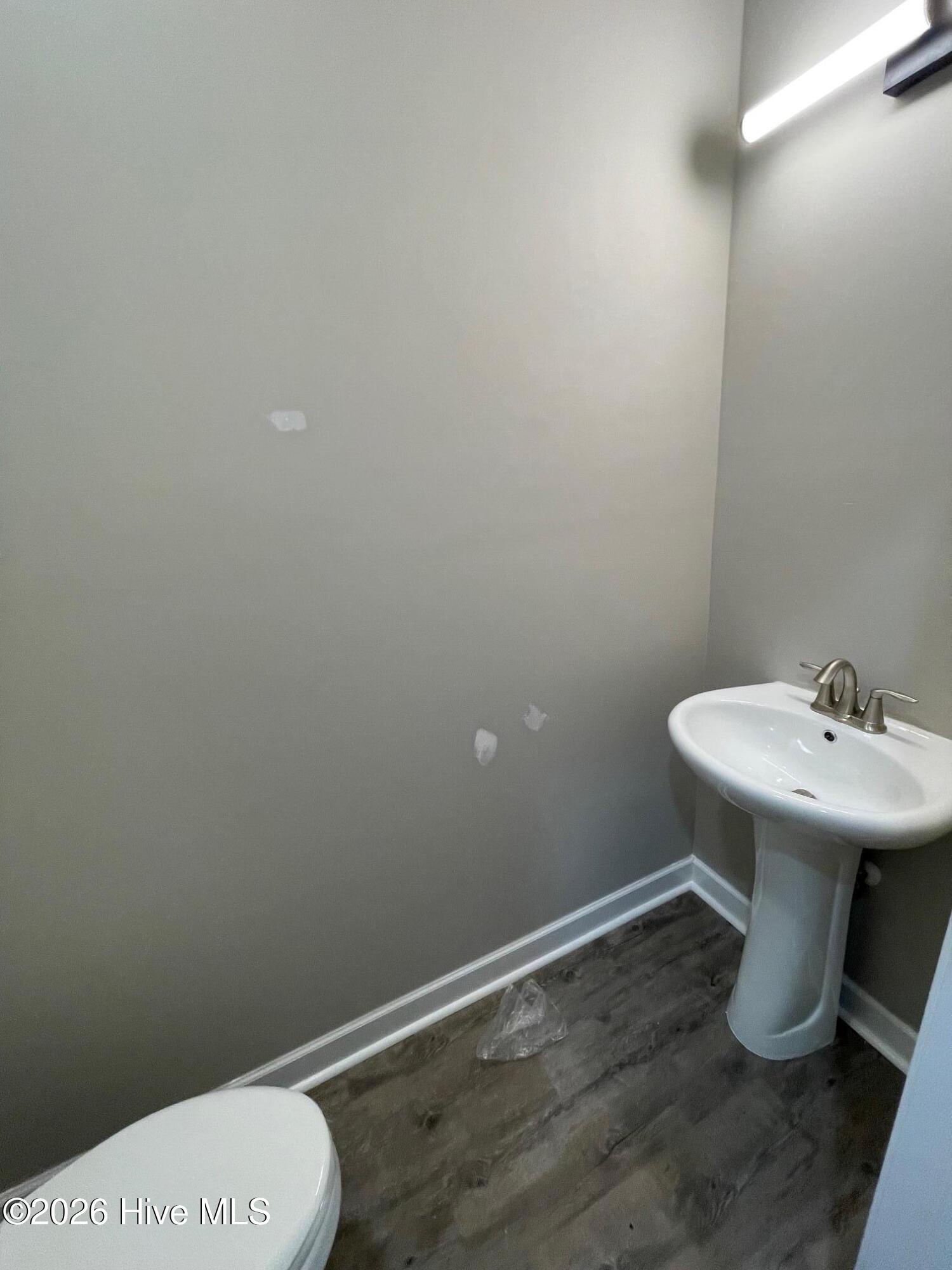 100552862 | Photo 16