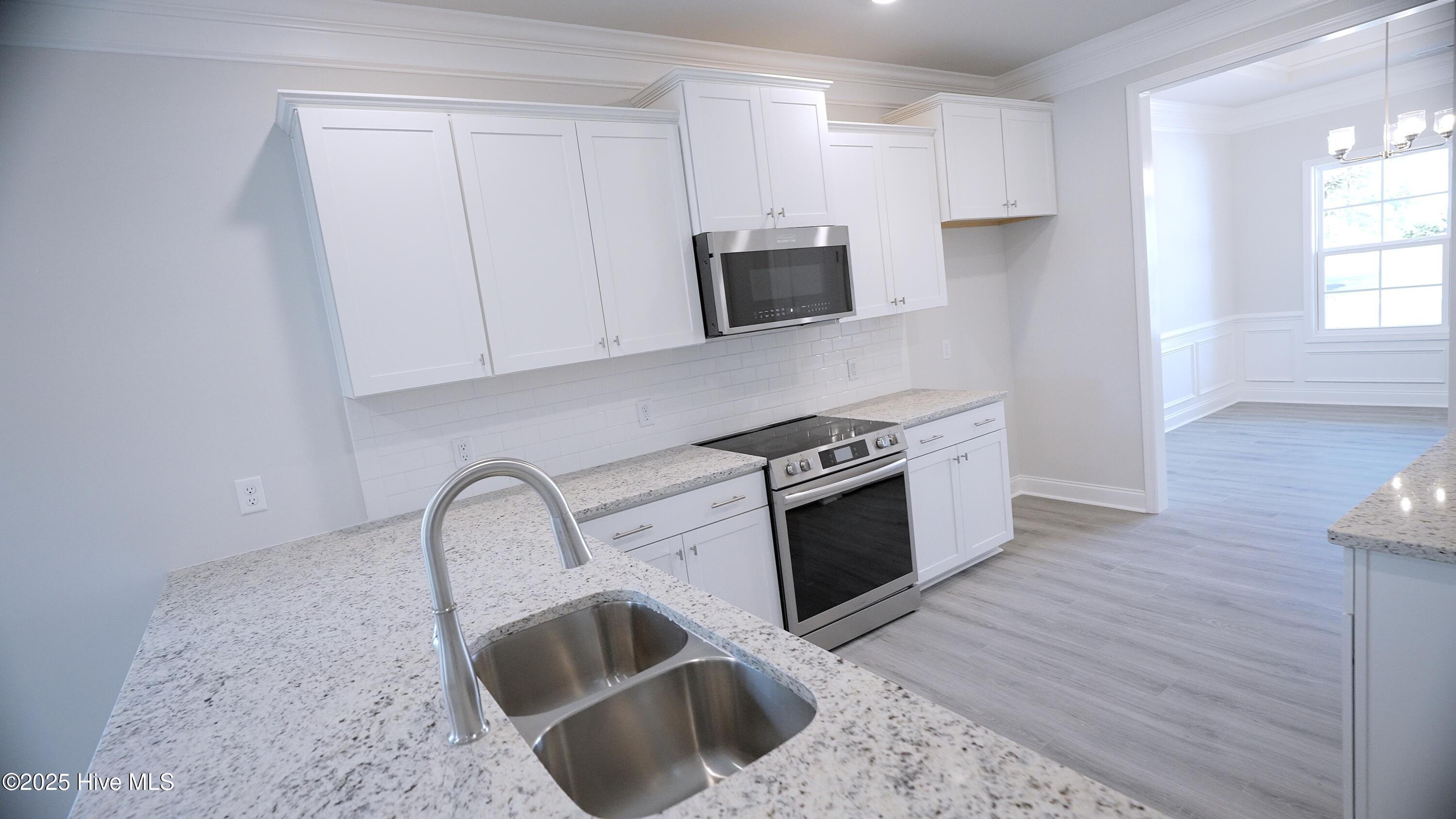 100424508 | Photo 11