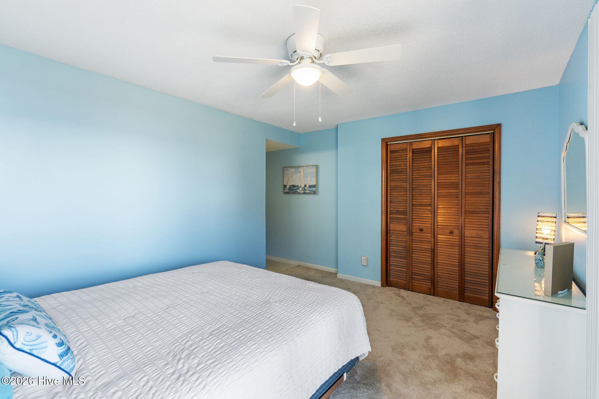 100559417 | Photo 27