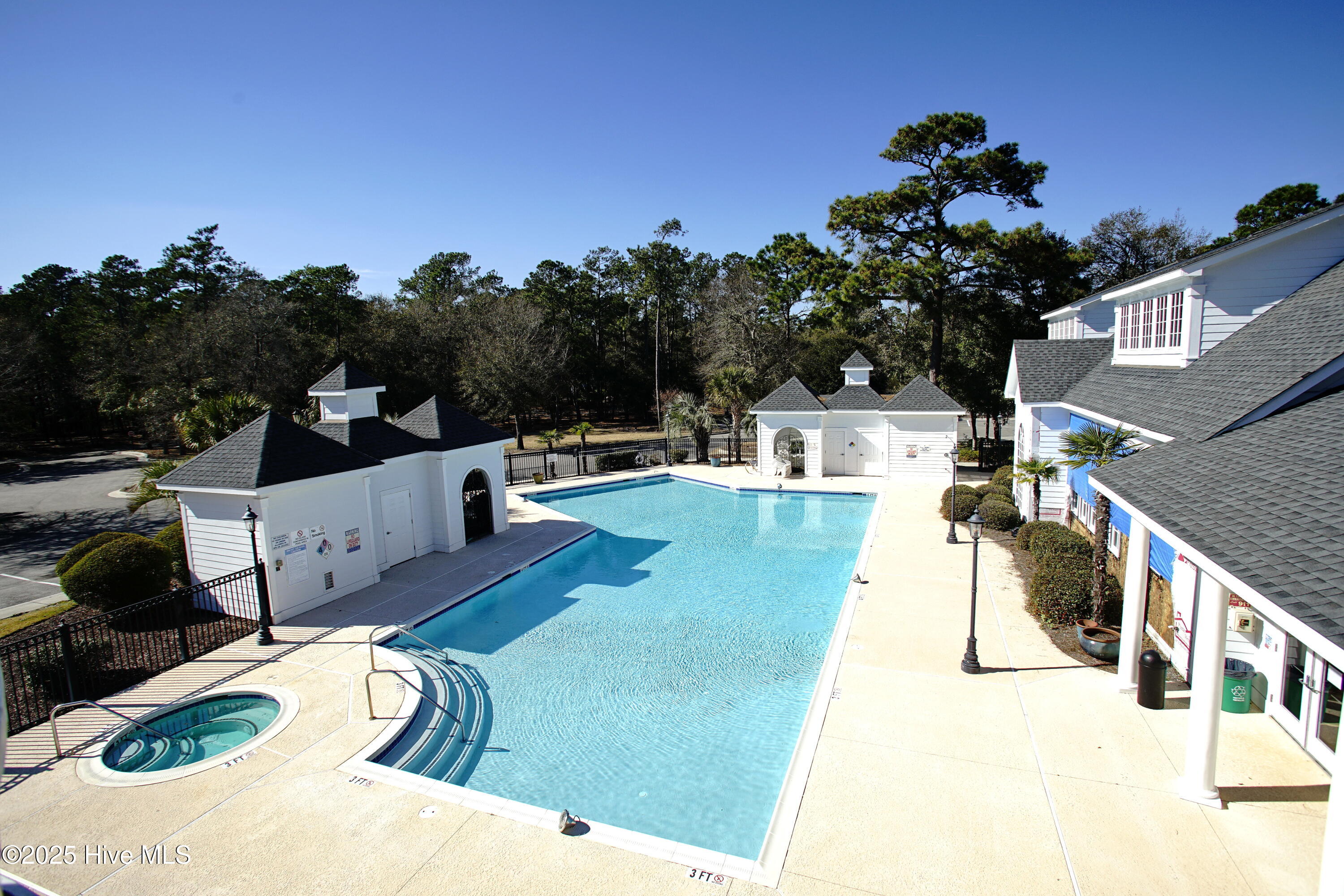 100483452 | Photo 14