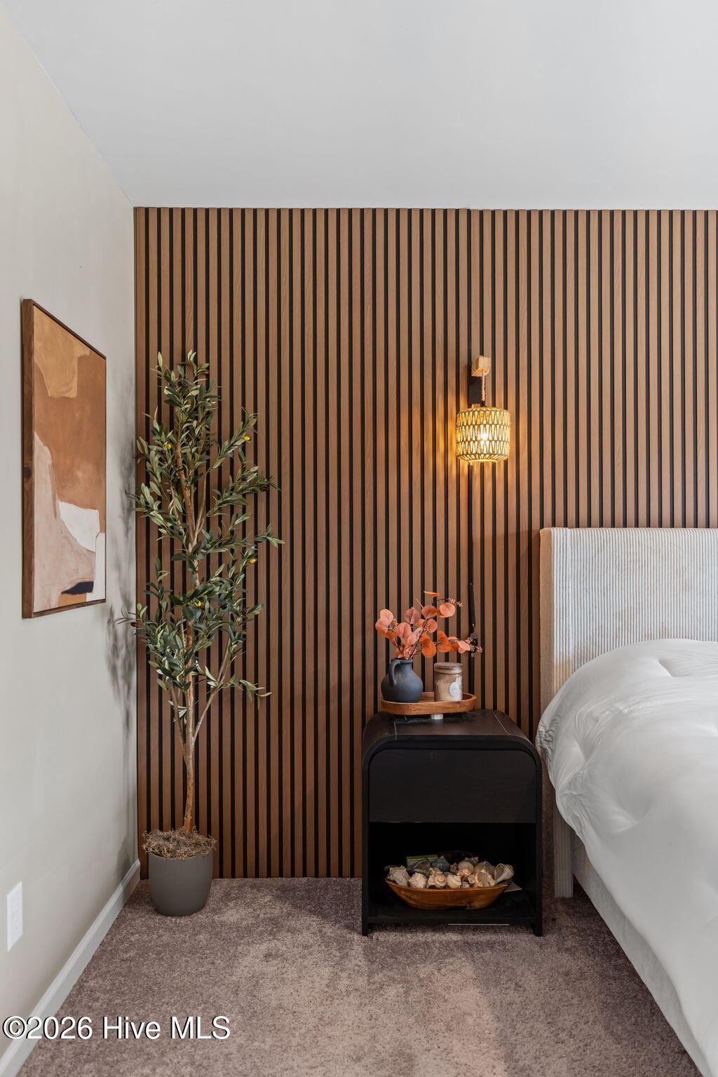 100558929 | Photo 28