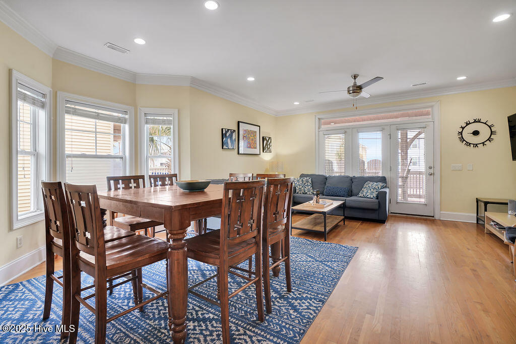 100531448 | Photo 19