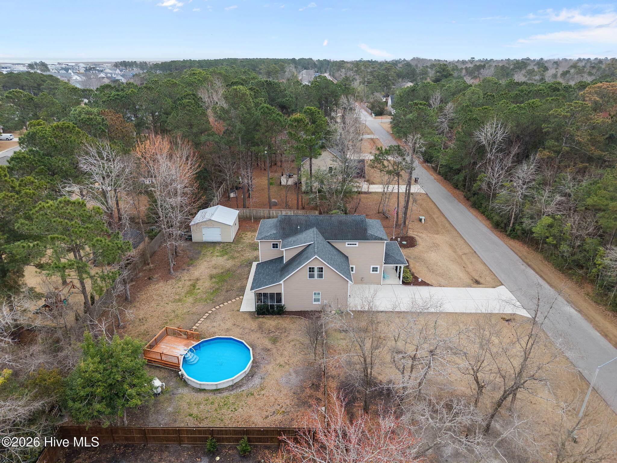 100558672 | Photo 61