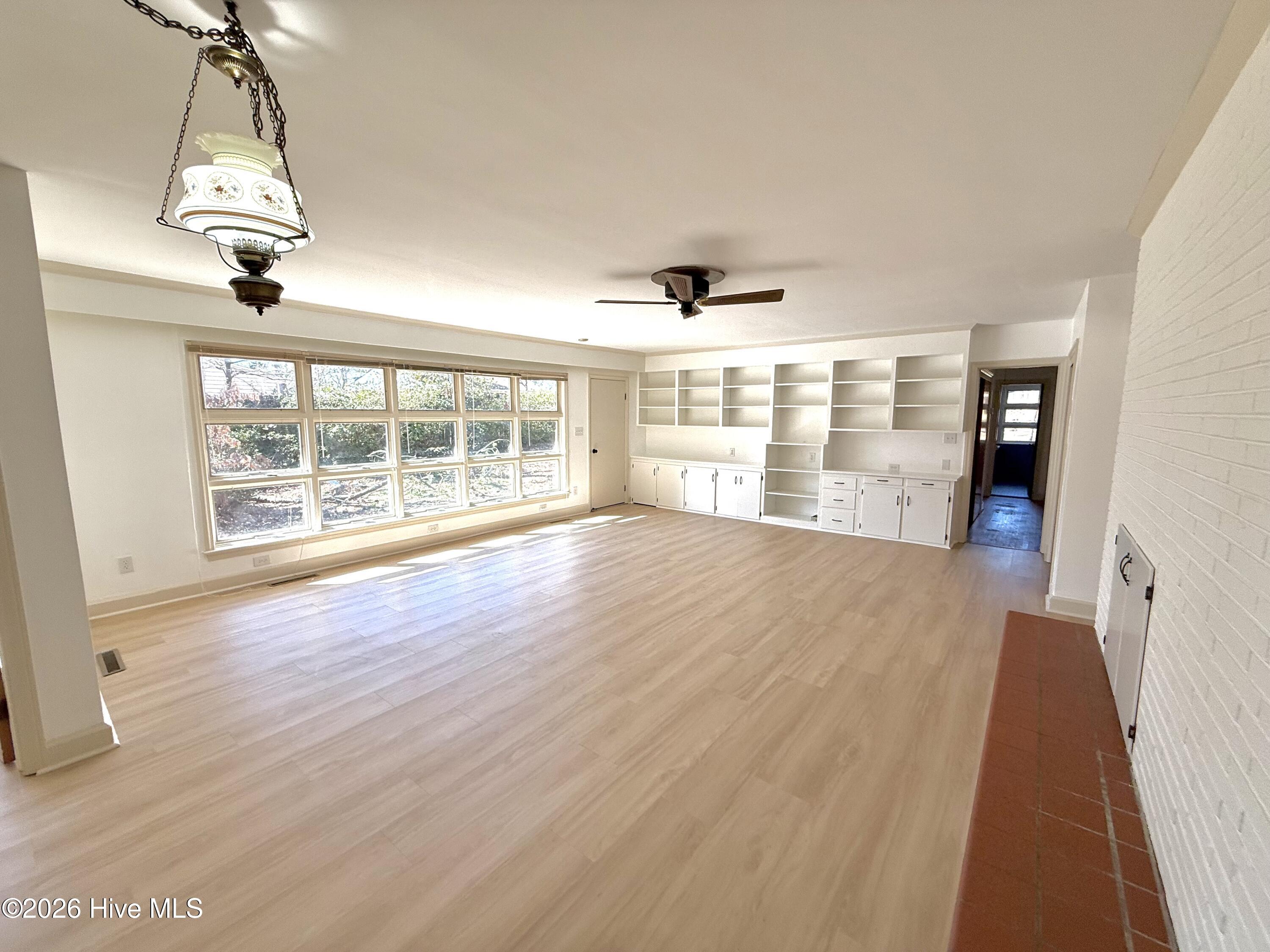 106 Carolina Avenue, Williamston, NC, 27892