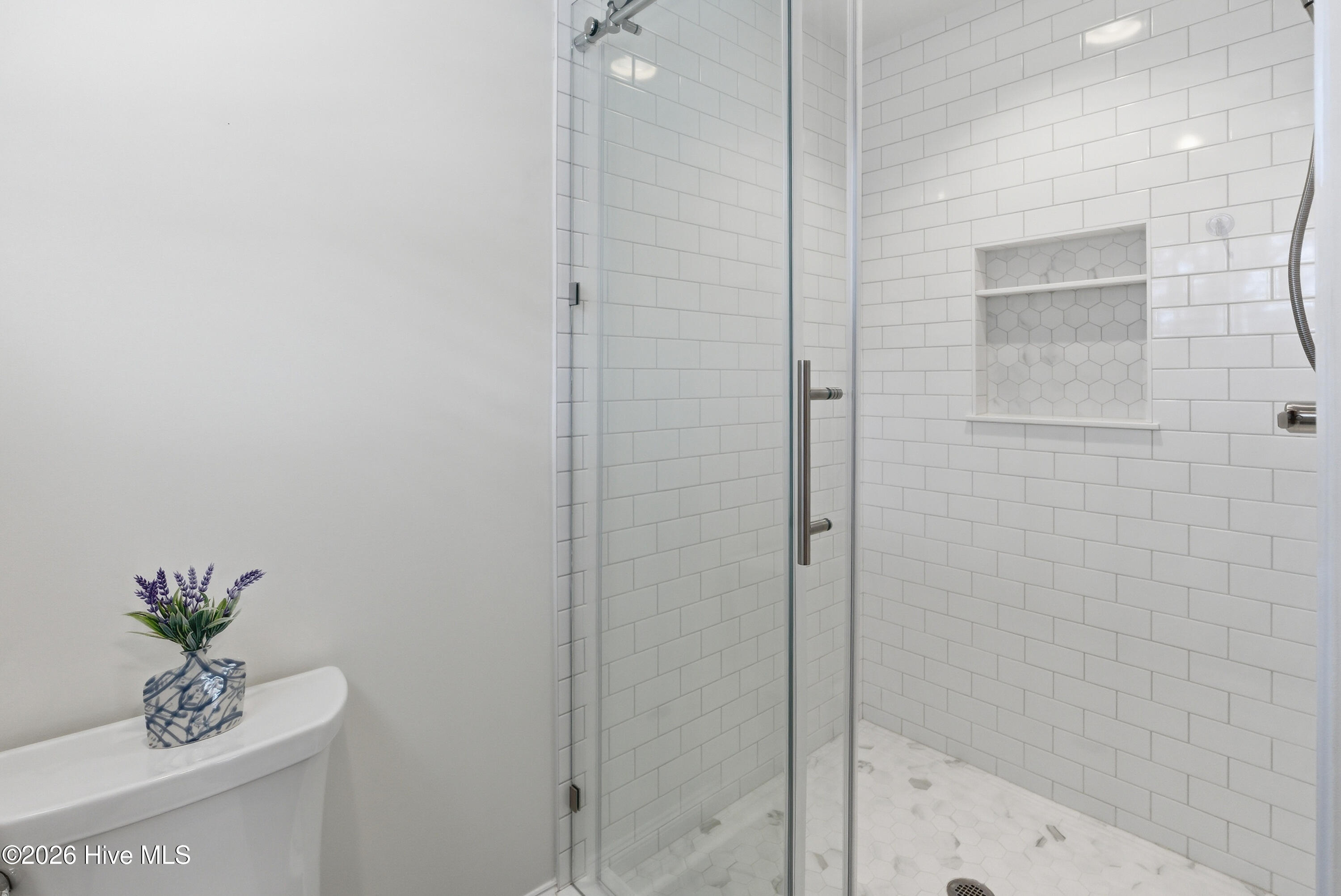 100567578 | Photo 17