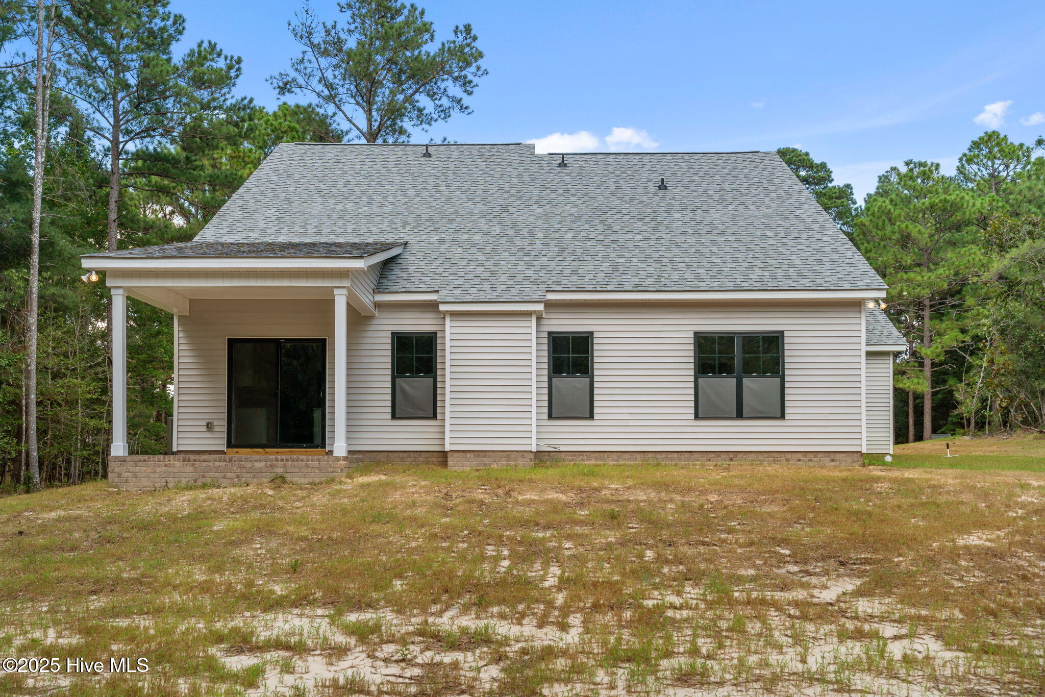 199 Pinecrest Drive