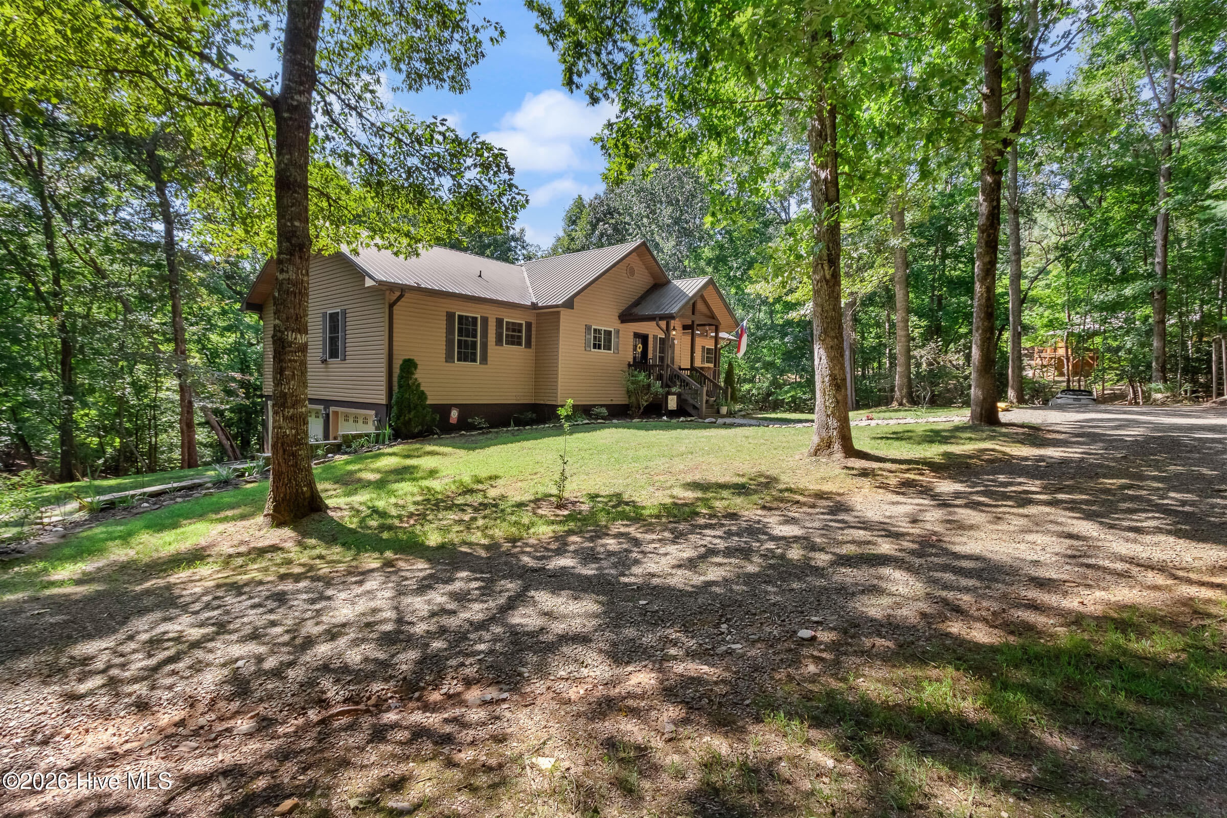 Photo 2 of Single family home for sale at 241 Bunny Run, Murphy, NC 28906 | MLS# 100601326 | Listing updated on 2026-09-04