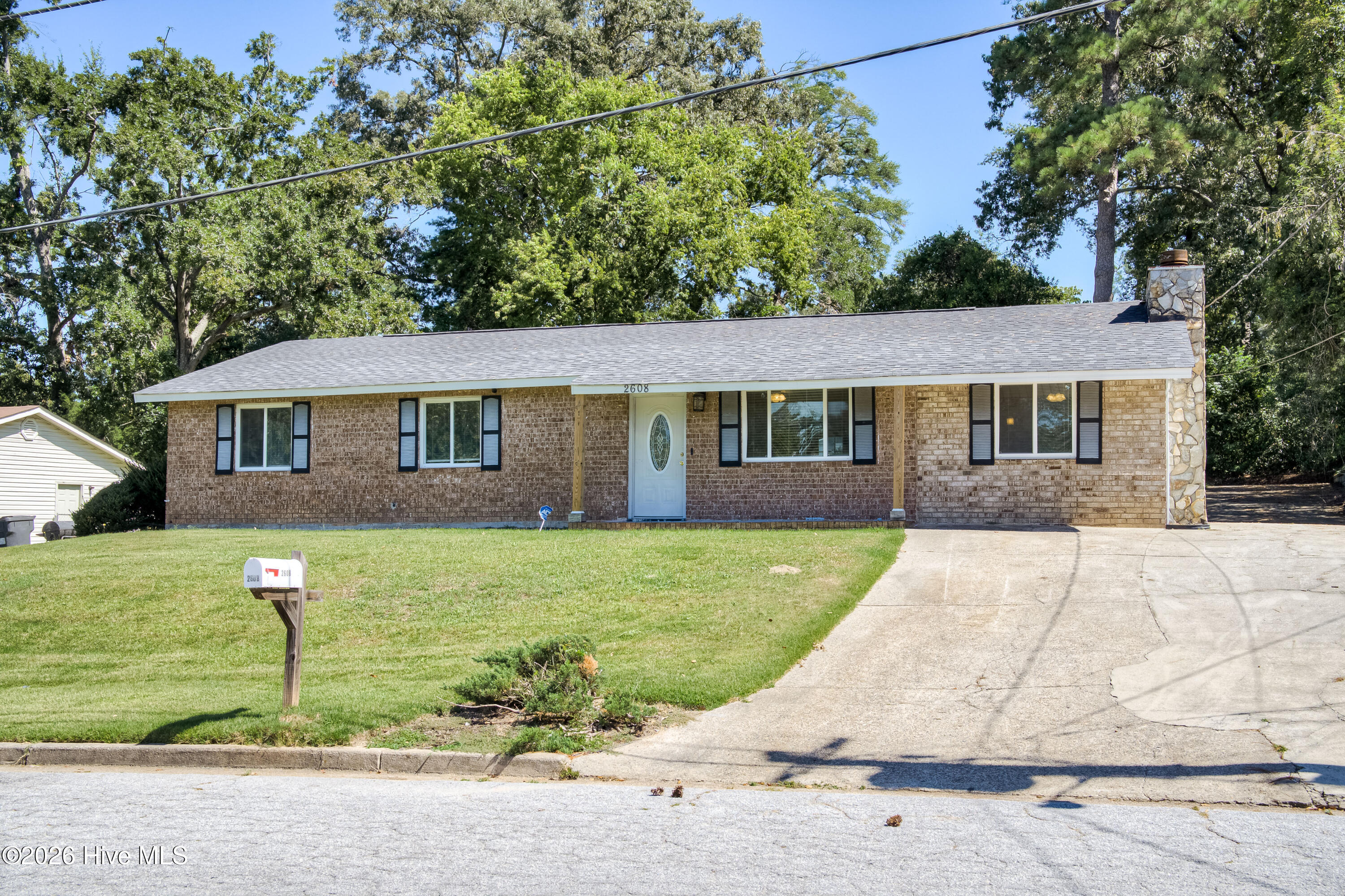 Photo 2 of Single family home for sale at 2608 Shalimar Dr, Augusta, GA 30906 | MLS# 100607082 | Listing updated on 2026-09-30