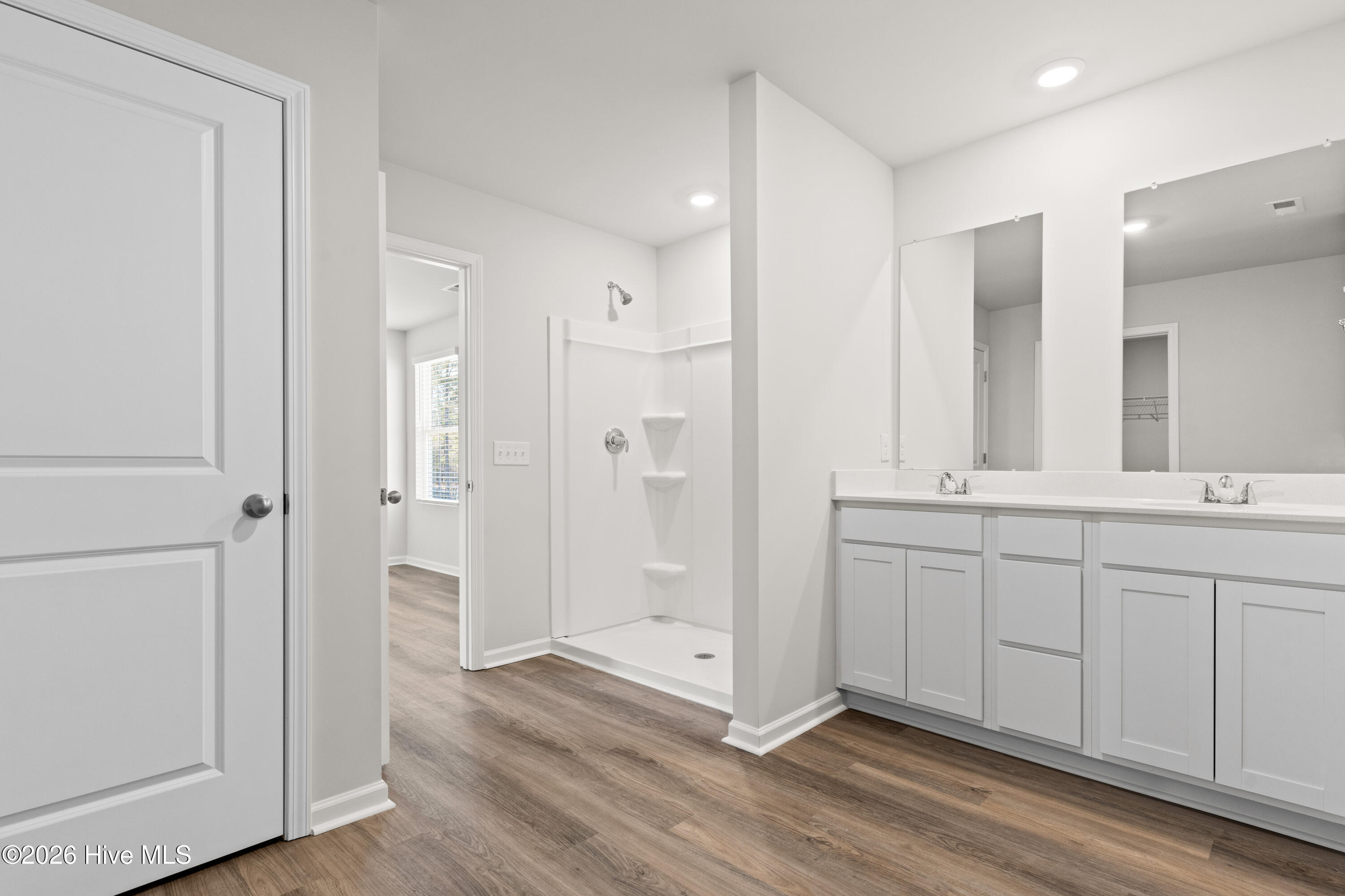 100538604 | Photo 20