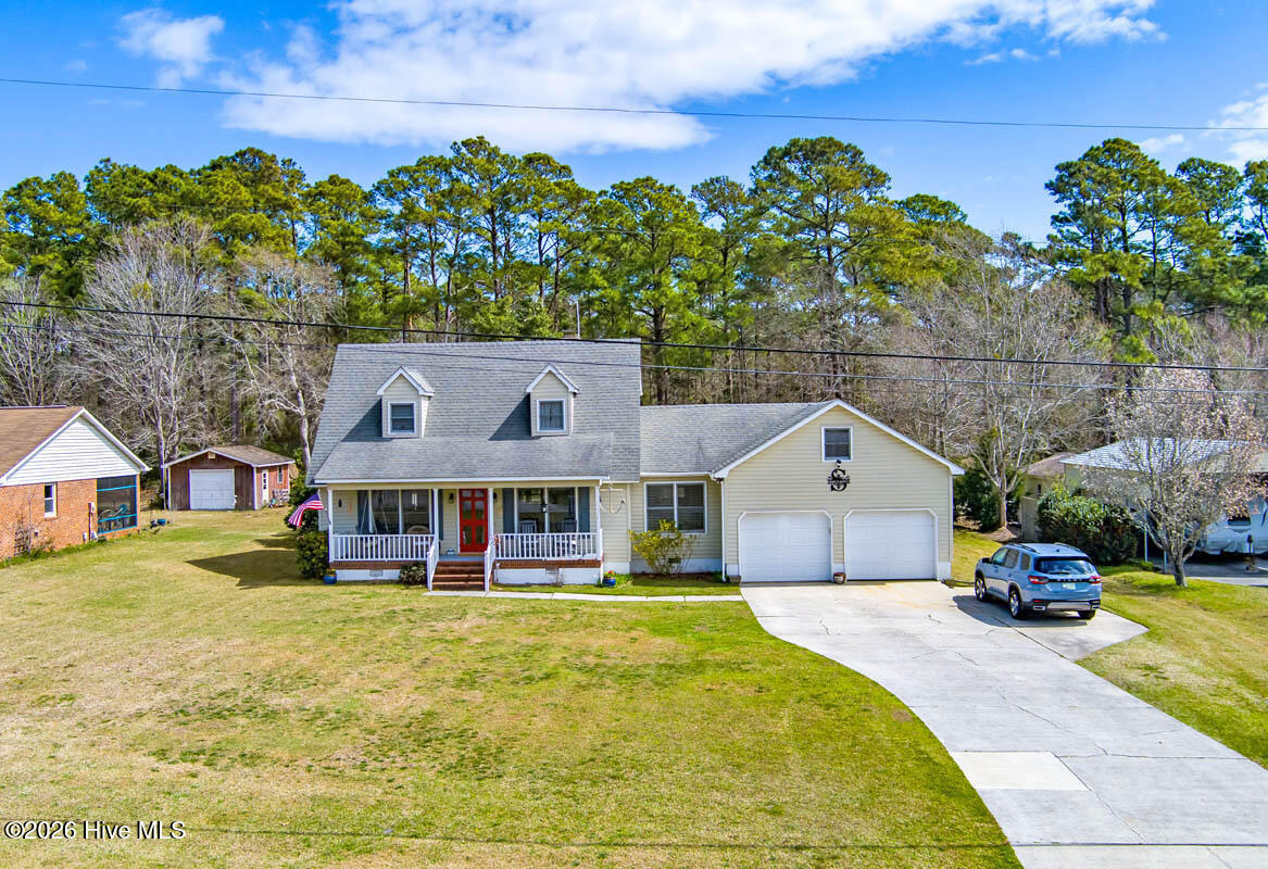 915 Sunset Boulevard,Newport